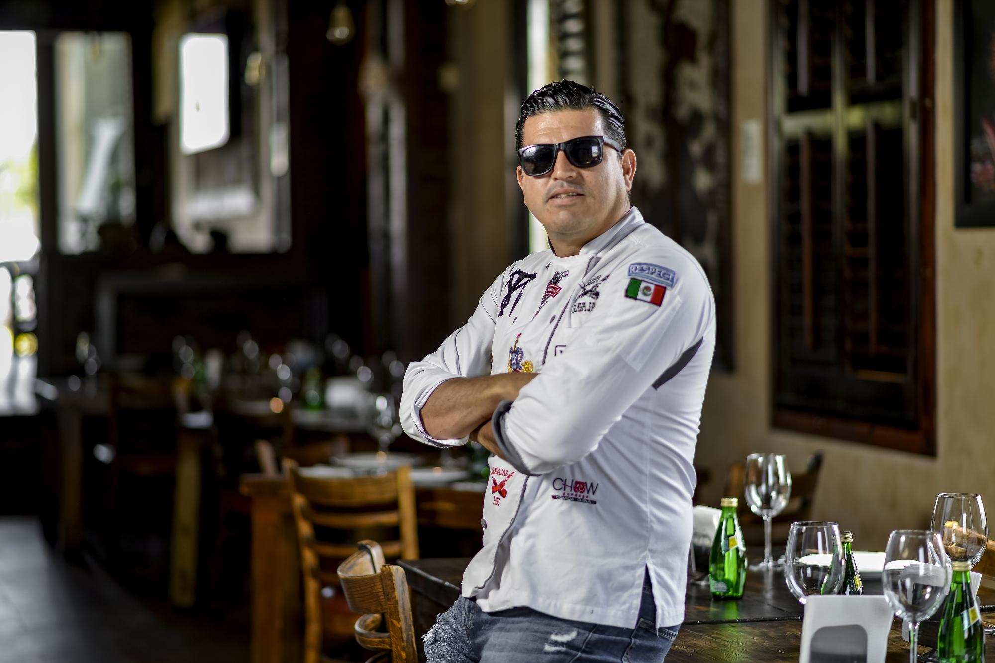 ¡Los fogones están listos! Invita el ‘Chef Navajas’ a una parrillada con el Chef Toño Méndez en Saltillo . Noticias en tiempo real