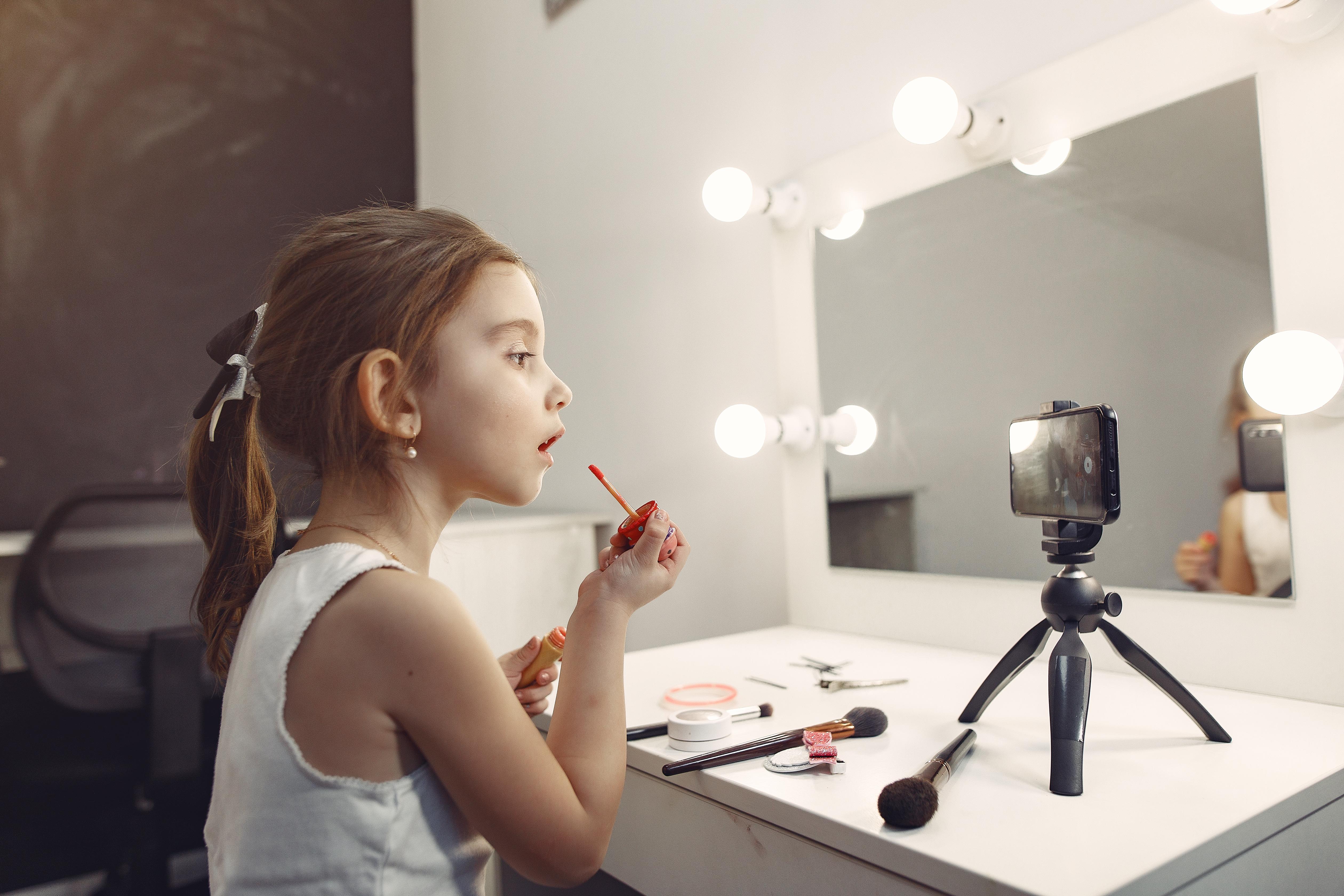 Cosmeticorexia: ¿Cómo afecta a las infancias el fenómeno ‘Sephora kids’?