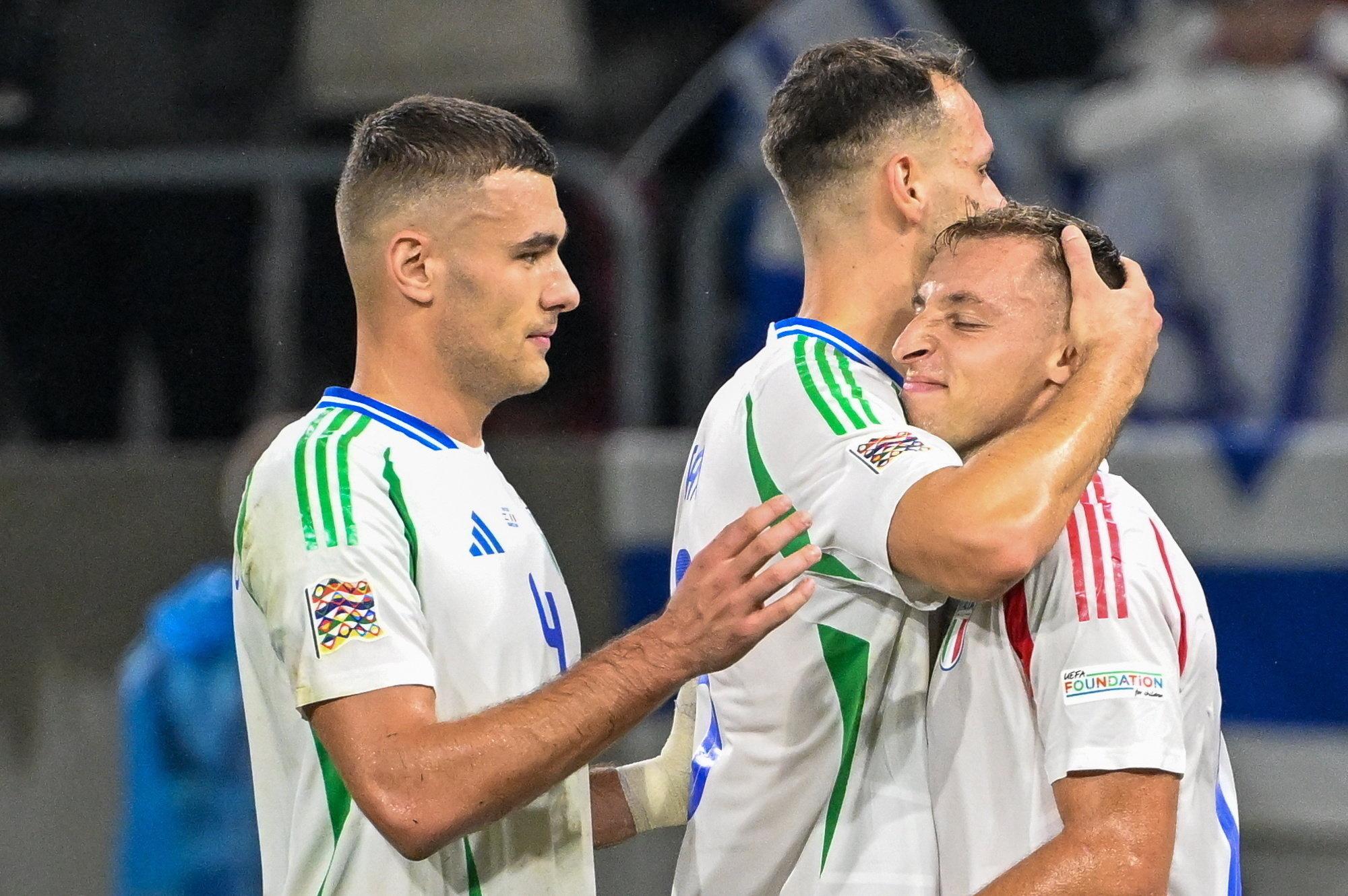 Italia mantiene paso firme en la UEFA Nations League: con goles de Frattesi y Moise Kean, vence 2-1 a Israel. Noticias en tiempo real