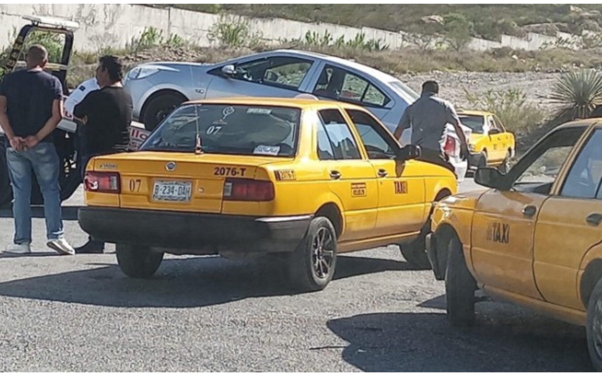 Decomisan en Saltillo vehículo usado para traslados en DiDi; taxistas levantaron denuncia. Noticias en tiempo real
