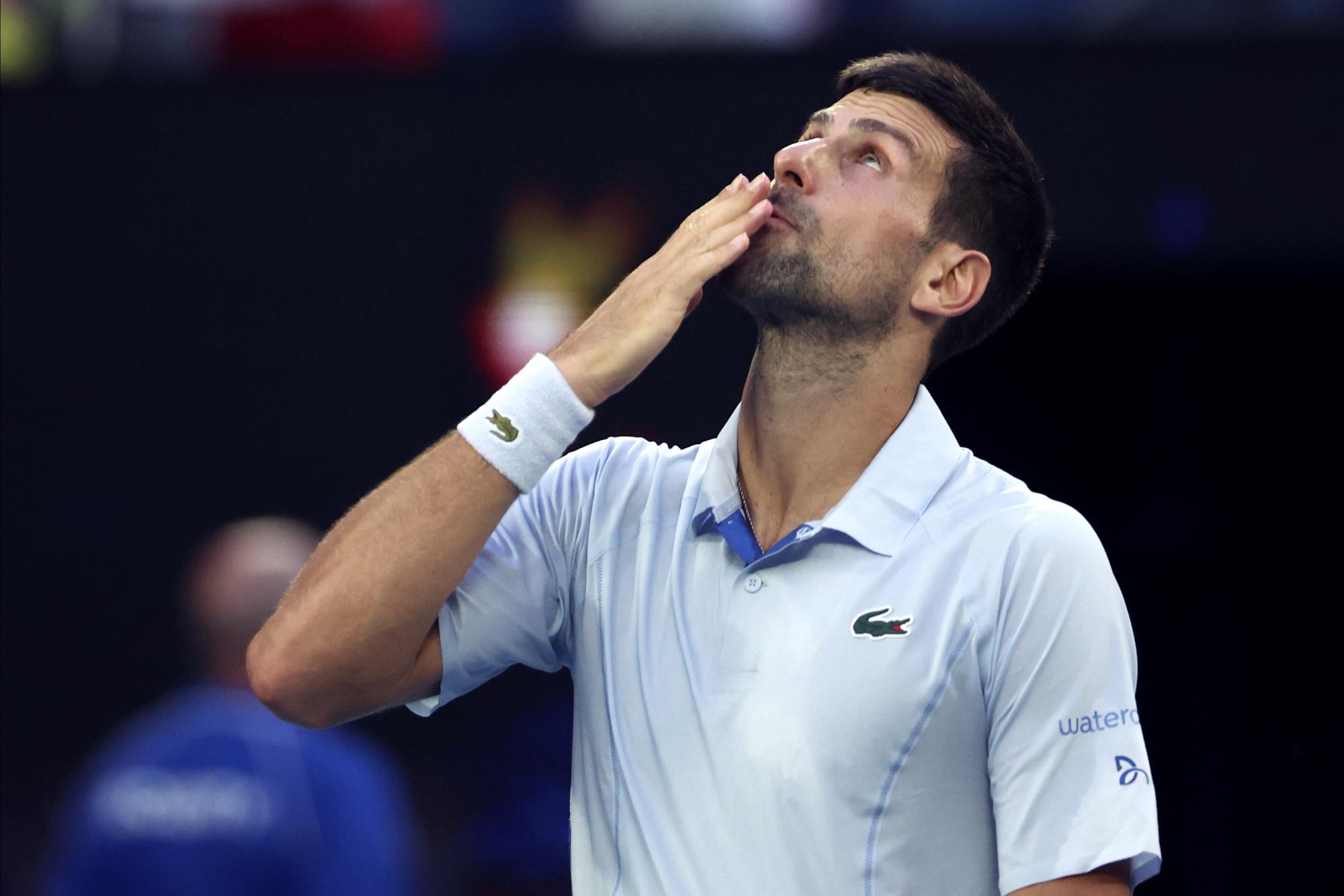 Novak Djokovic quiere el onceavo en Australian Open: se medirá ante Sinner en Semis. Noticias en tiempo real