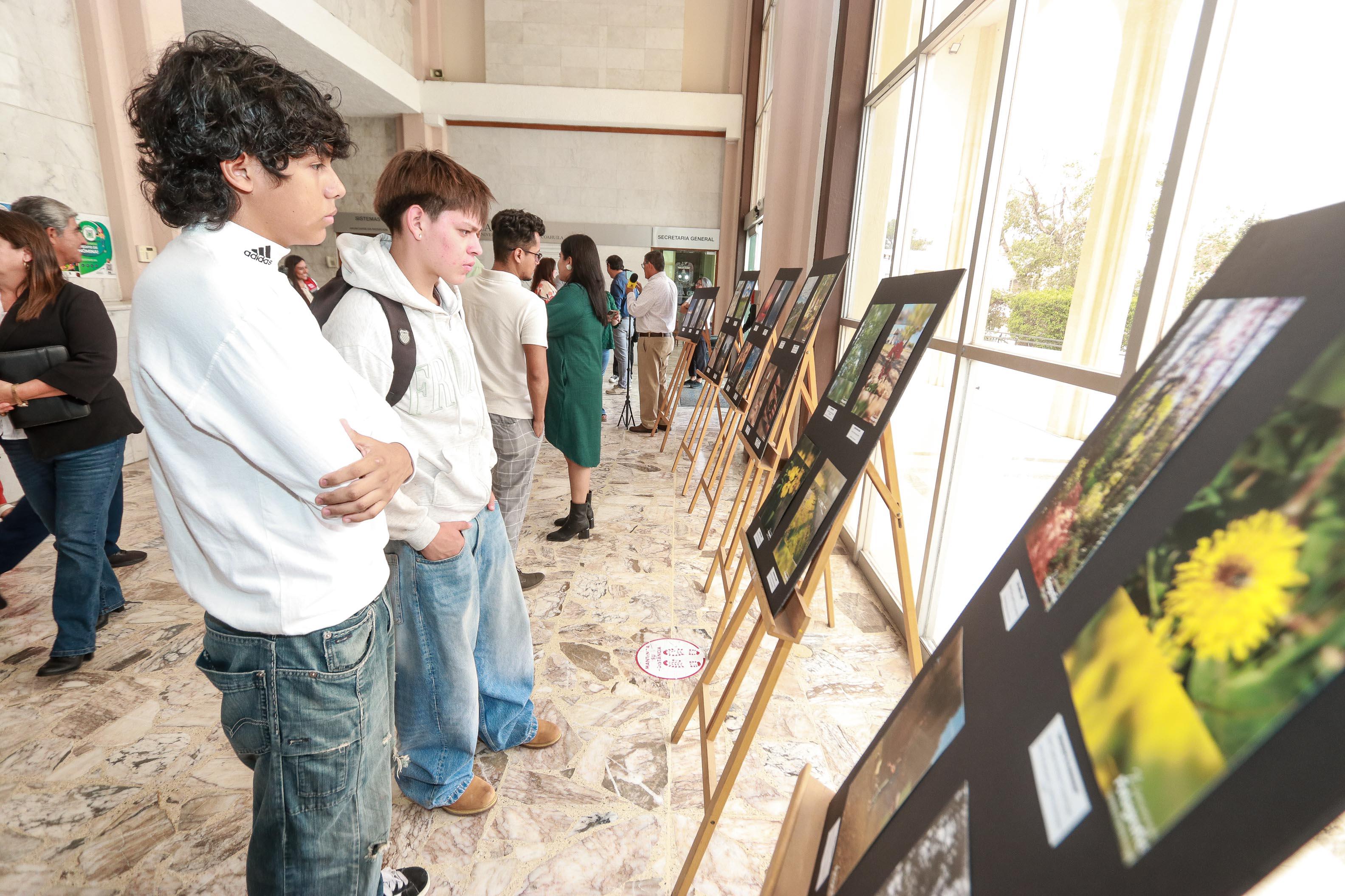 Inicia UAdeC actividades por el Día Mundial del Medio Ambiente con exposición fotográfica