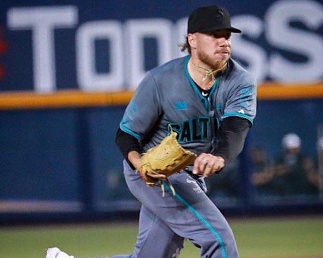 En dura batalla Saraperos gana el primero del Clásico del Norte contra Sultanes