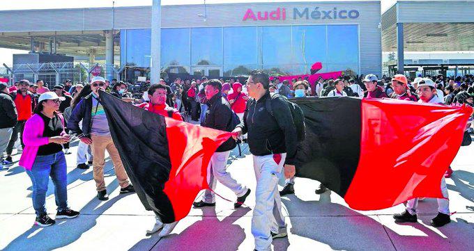 Finaliza huelga en Audi México; trabajadores poblanos aprueban aumento del 10.2%. Noticias en tiempo real