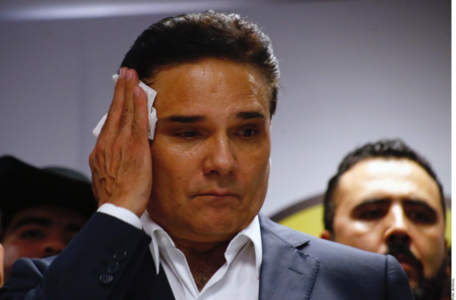 Giran orden de captura contra Silvano Aureoles por homicidio y tortura