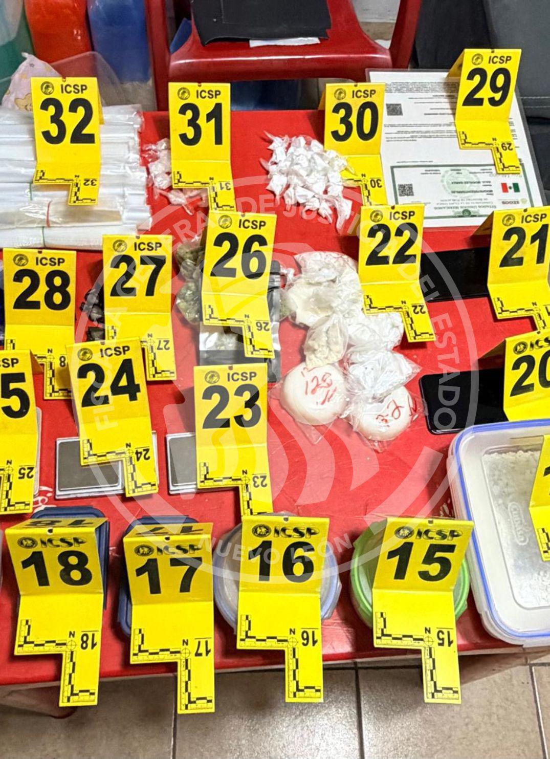 Catean vivienda por el delito de homicidio y hallan drogas y cartuchos, en NL