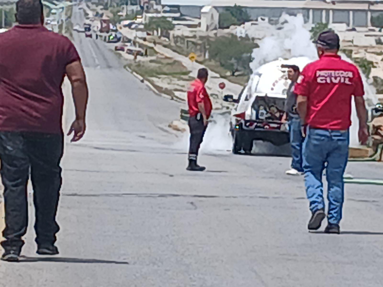Fuga de gas en pipa genera alerta en Frontera; situación fue controlada