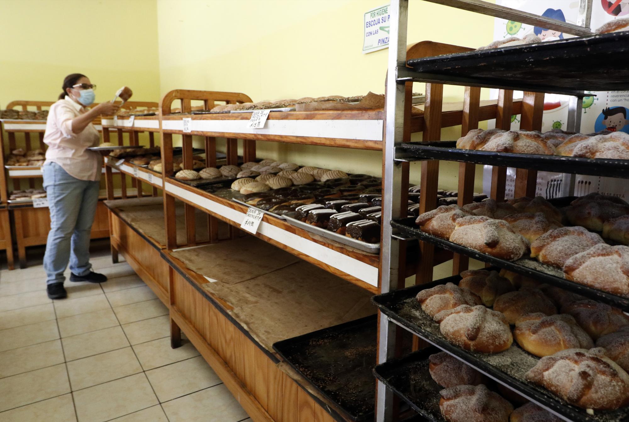 ‘De miedo’, precios para armar altar de muertos en Saltillo. Noticias en tiempo real