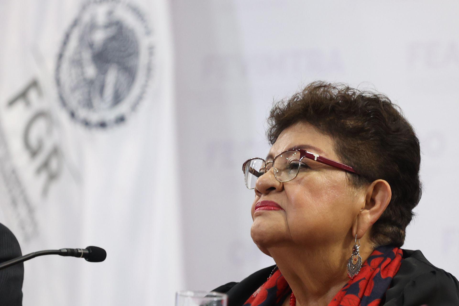 Las horas bajas de Ernestina Godoy