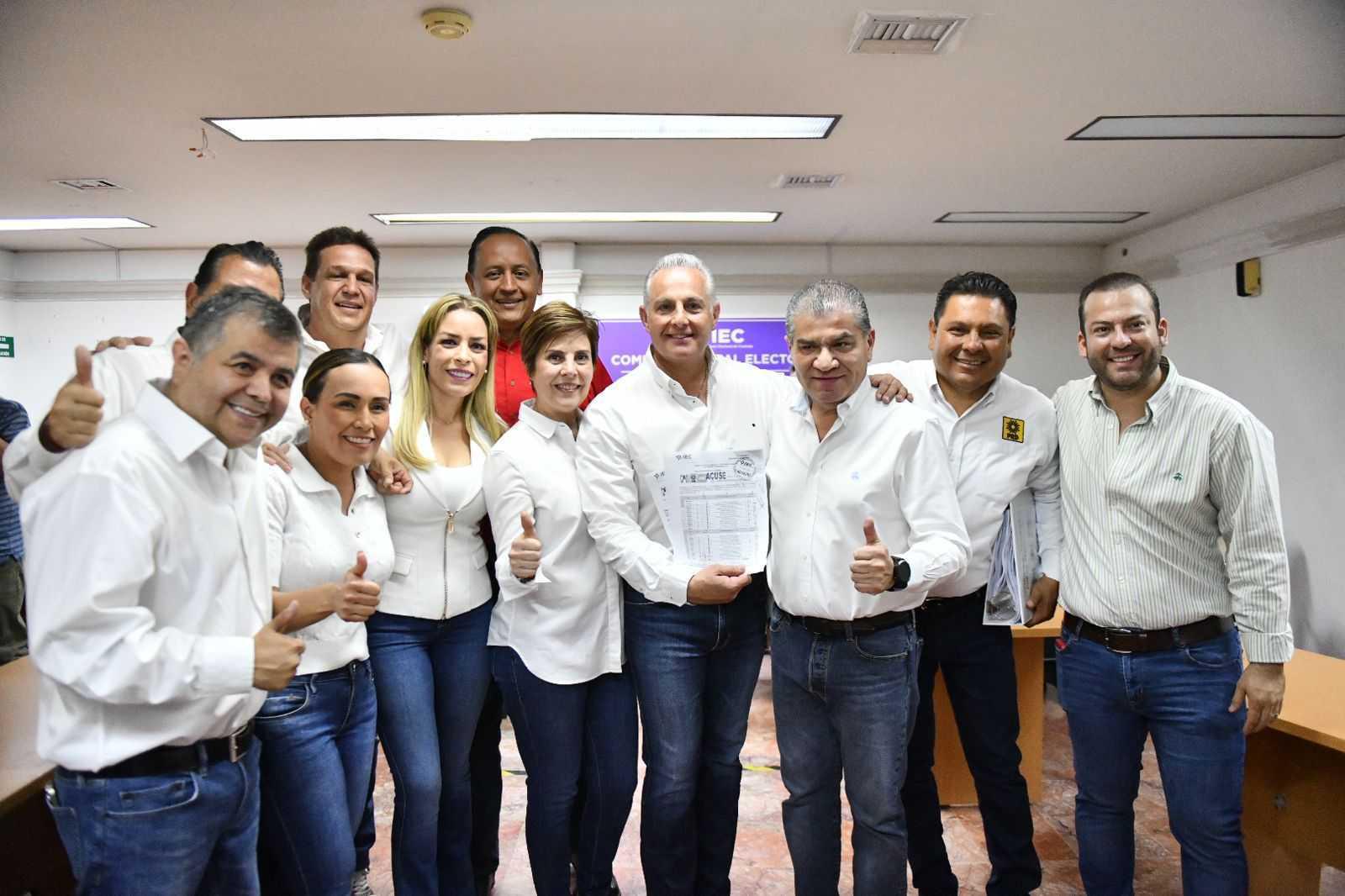 Román Cepeda se registra para la reelección por la alcaldía de Torreón. Noticias en tiempo real