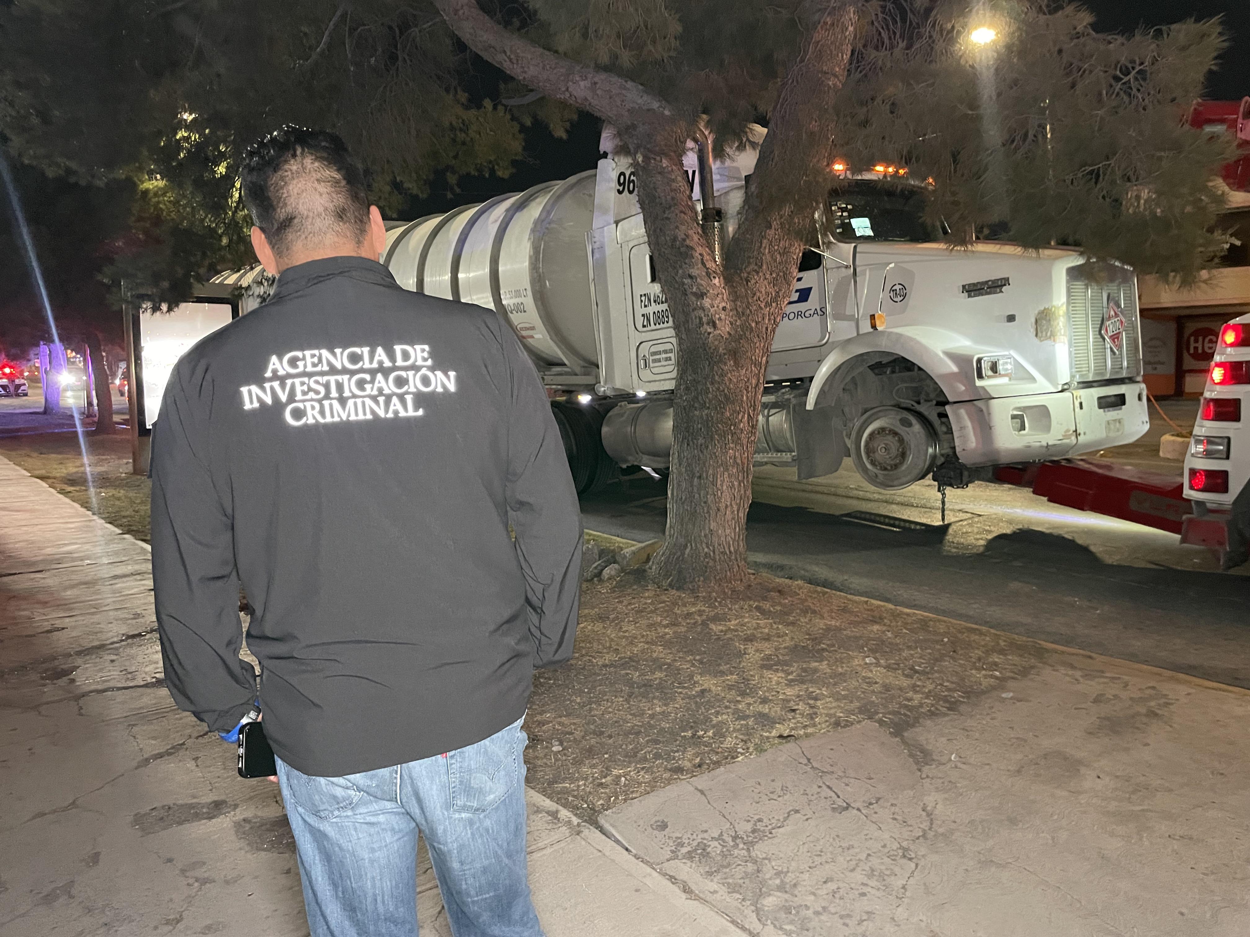 Detienen a dos ‘huachicoleros’ y aseguran 50 mil litros de diésel tras persecución en la Saltillo–Torreón. Noticias en tiempo real