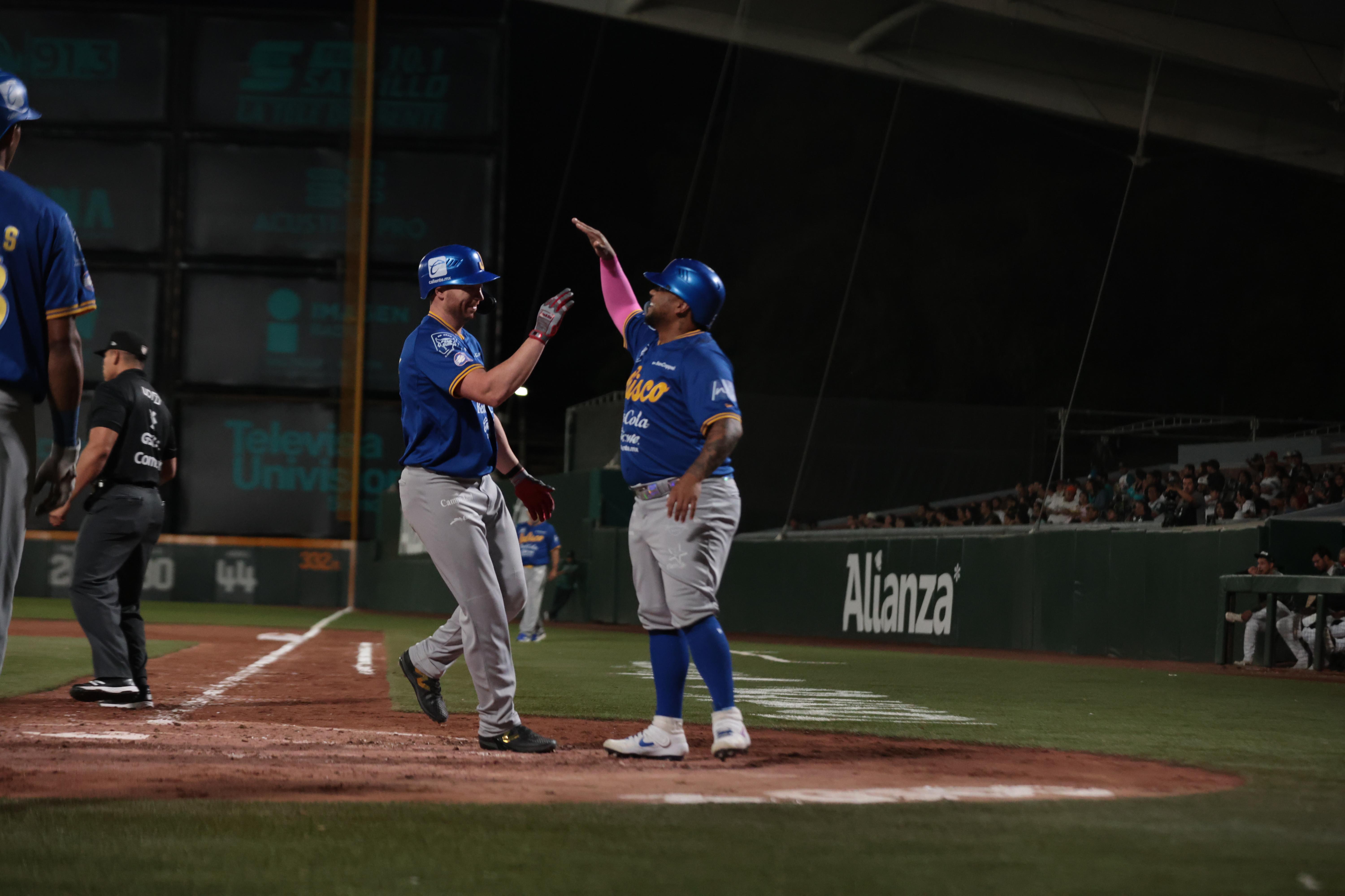 Pese a la derrota en el tercero de la serie, Saraperos aseguró su primera serie ganada de la campaña.