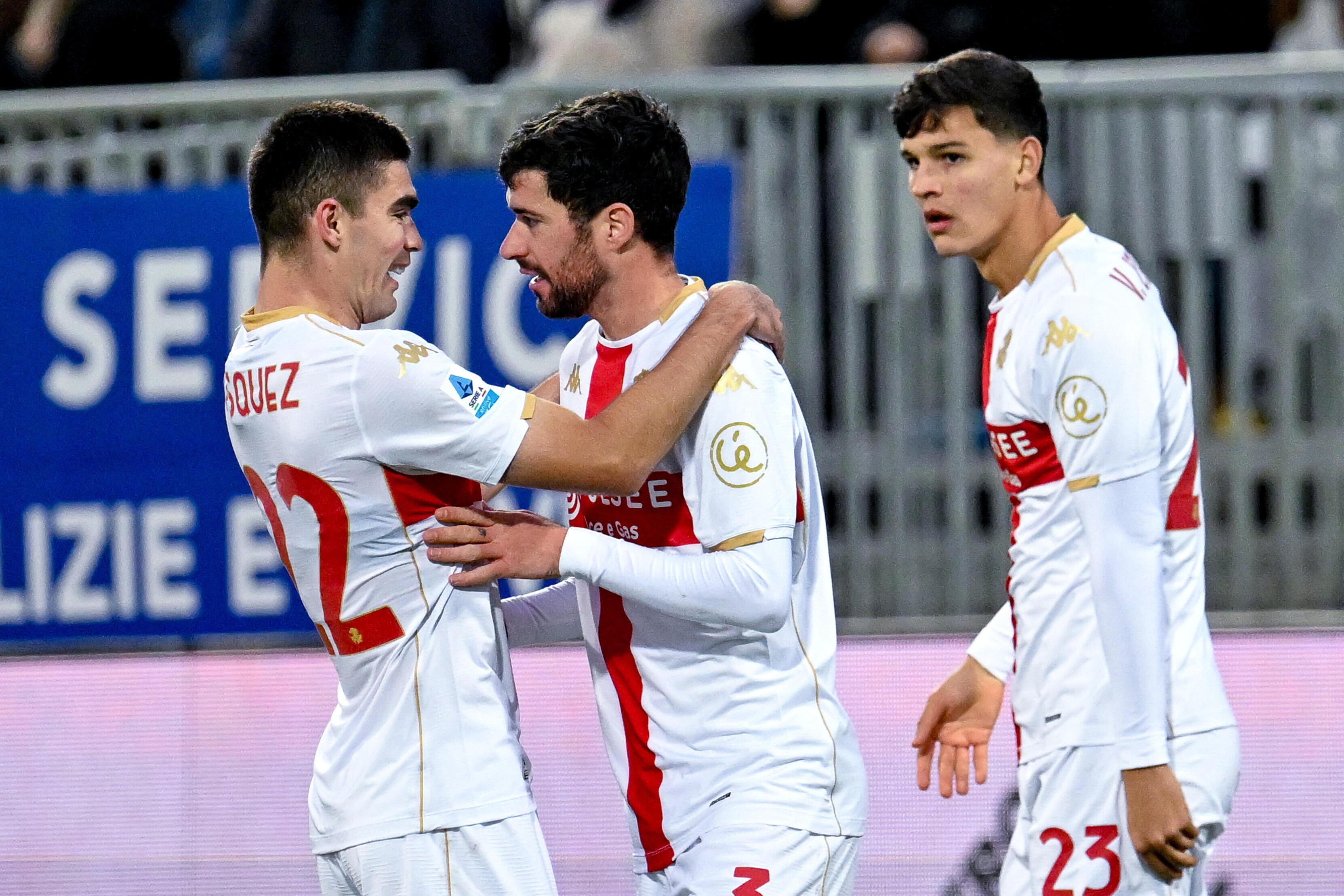 Con la presencia de Johan Vásquez, Cagliari y Genoa empatan 3-3 en duelo vibrante de Serie A. Noticias en tiempo real