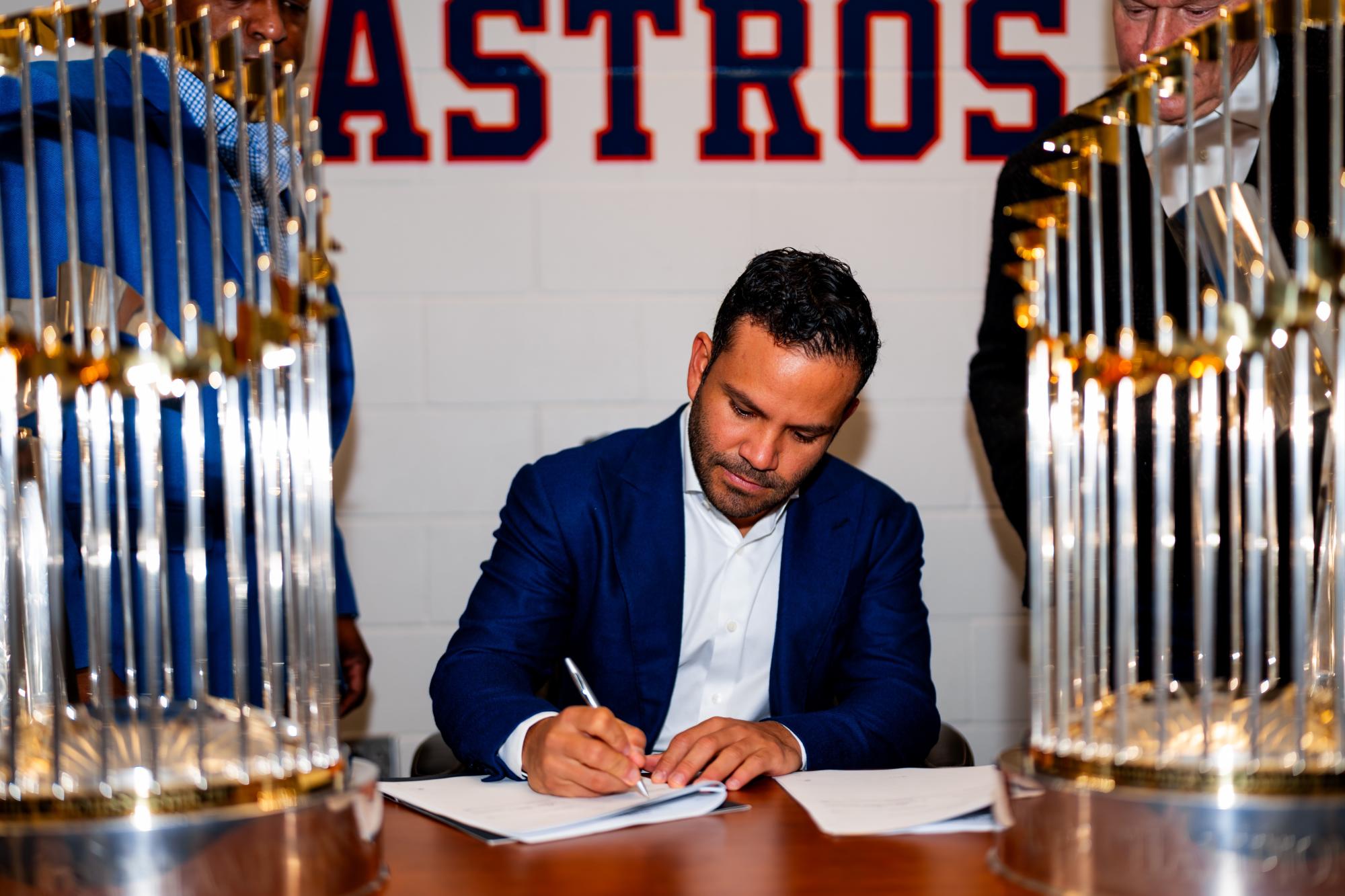 Astros de Houston le pagará a José Altuve 2 mil 100 millones de pesos. Noticias en tiempo real