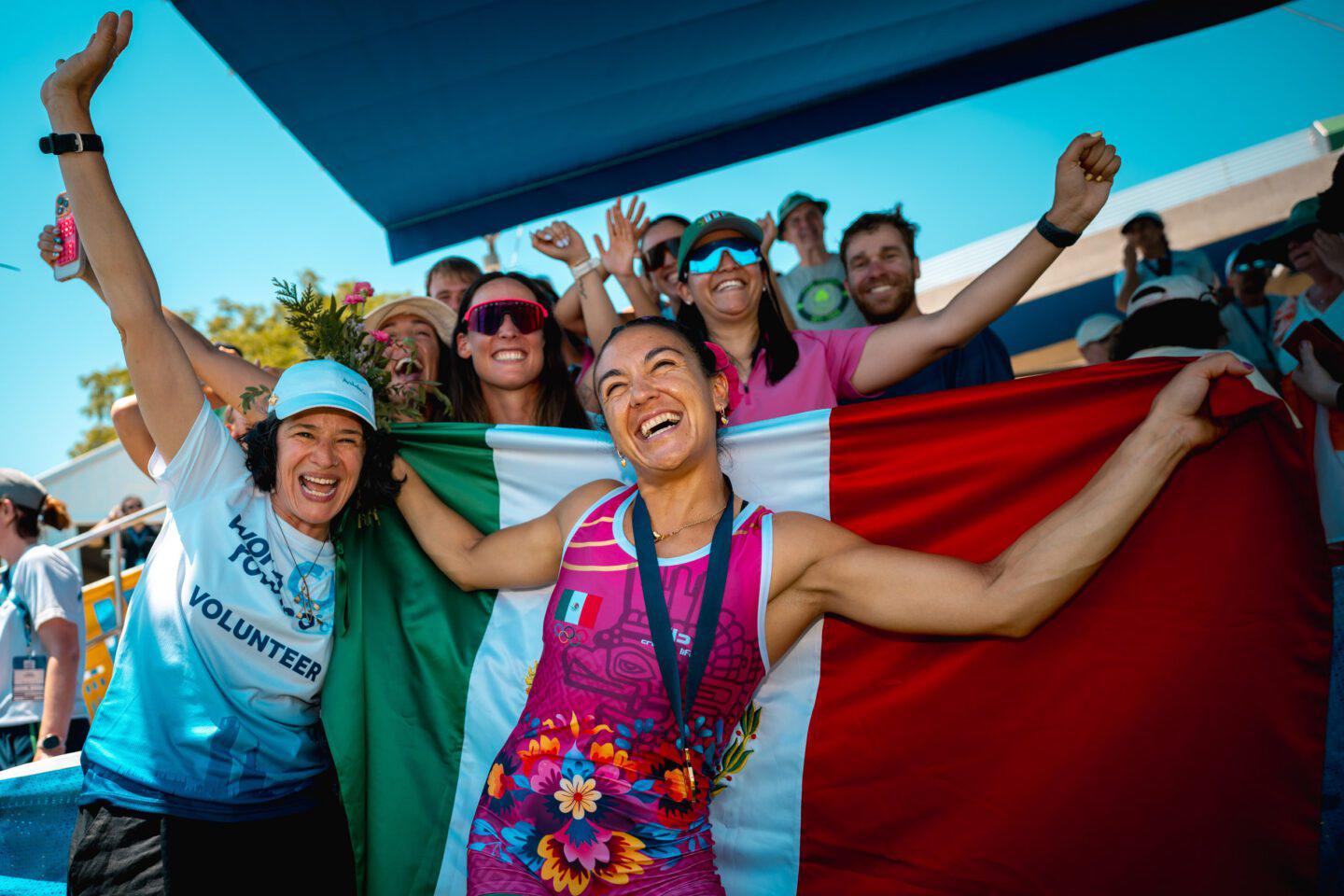 ¡Orgullo nacional! Kenia Lechuga hace historia al ganar la medalla de oro de remo en Sevilla