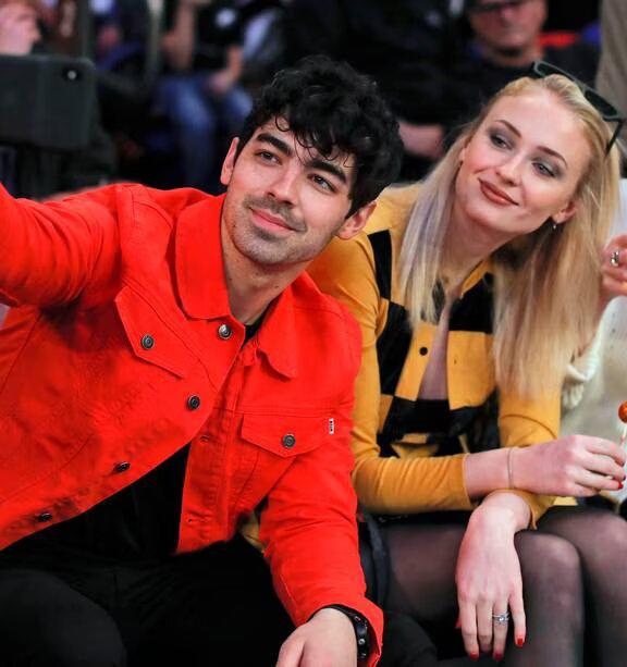 ¡No les tocaba carnal! Confirman que Joe Jonas le pidió el divorcio a Sophie Turner por ‘fiestera’. Noticias en tiempo real