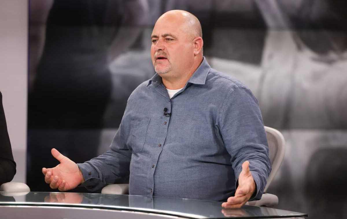 LeBarón denuncia amenazas y presiones para bajar su aspiración a gobernador