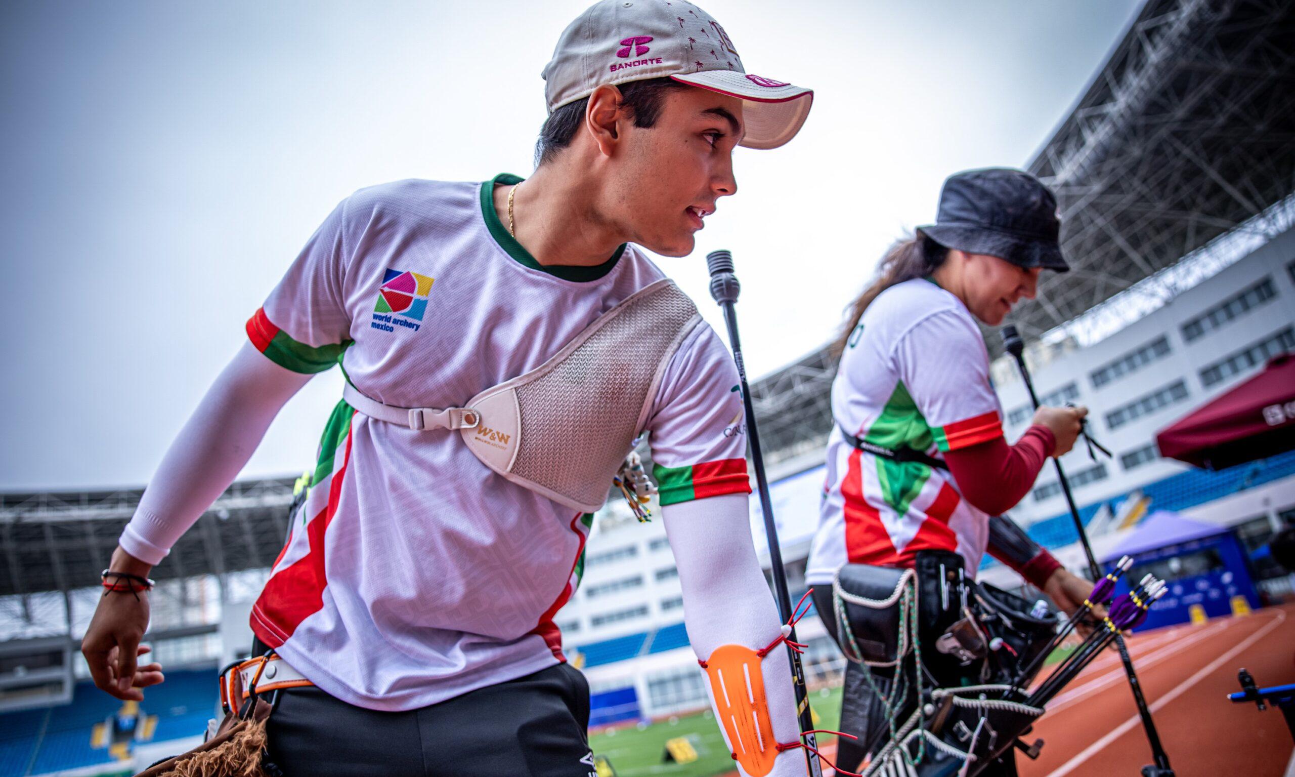 Arqueros coahuilenses destacan en Shanghái: Así va su participación en la Copa del Mundo de Tiro con Arco