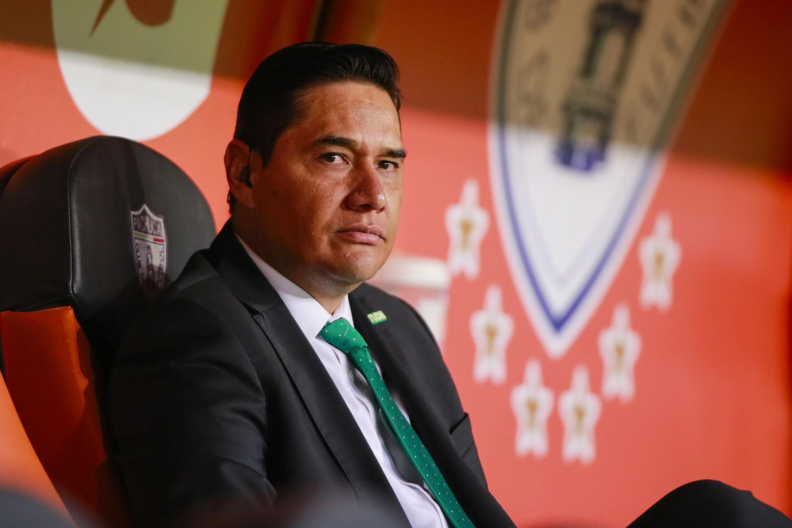 Hospitalizan de urgencia a Moisés Muñoz, exportero del Club América, por dolor abdominal