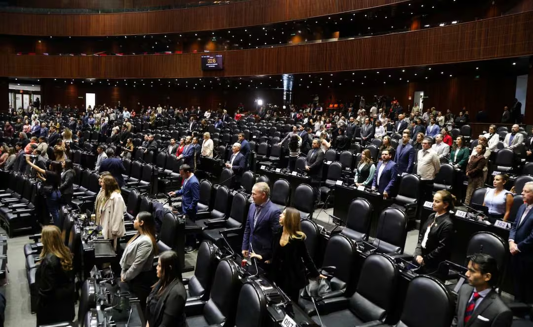 Diputados declaran constitucional el Plan B electoral de Sheinbaum tras aval de 19 congresos