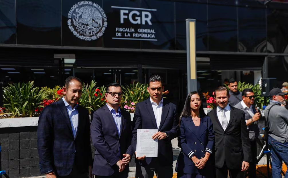 PAN presenta denuncia ante la FGR por agresiones a jóvenes en ‘Marcha de la Generación Z’. Noticias en tiempo real