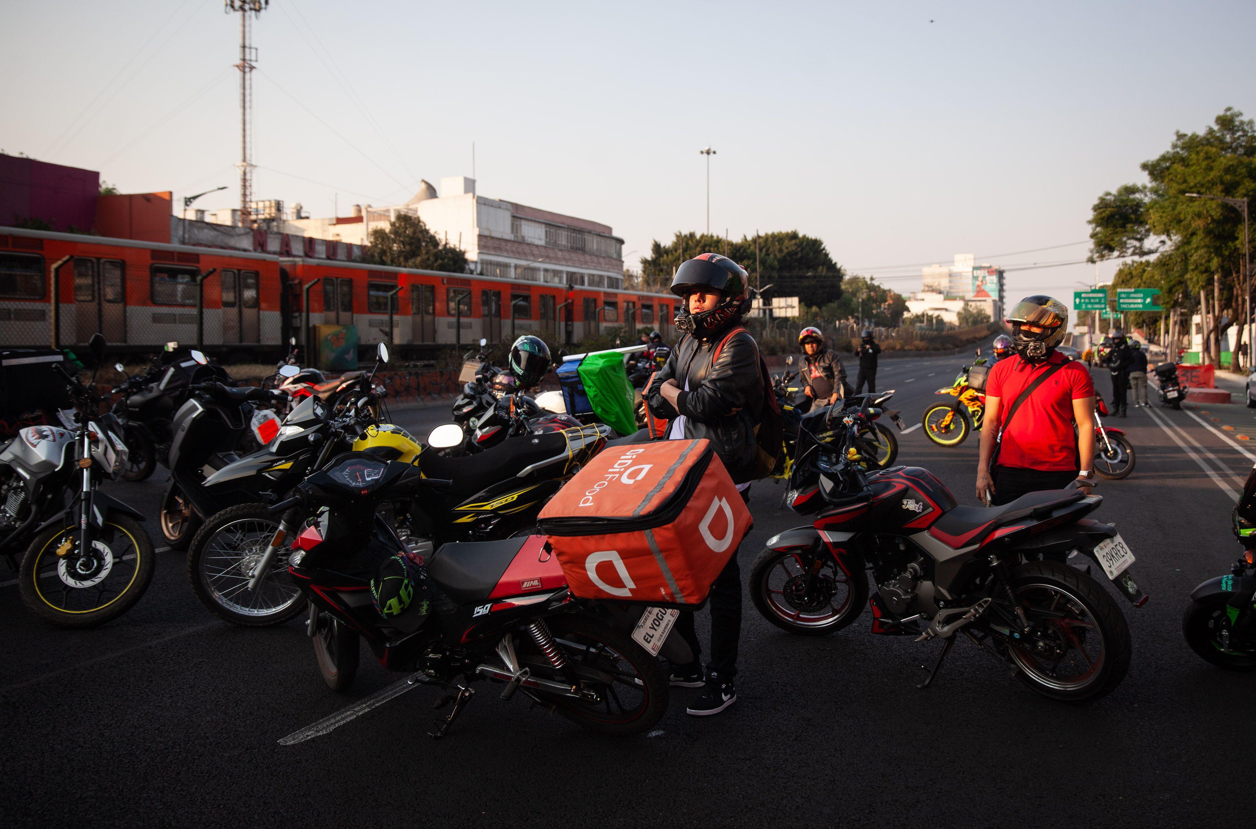 Este viernes 15 de mayo se realiza en México un paro de aplicaciones de transporte y reparto.