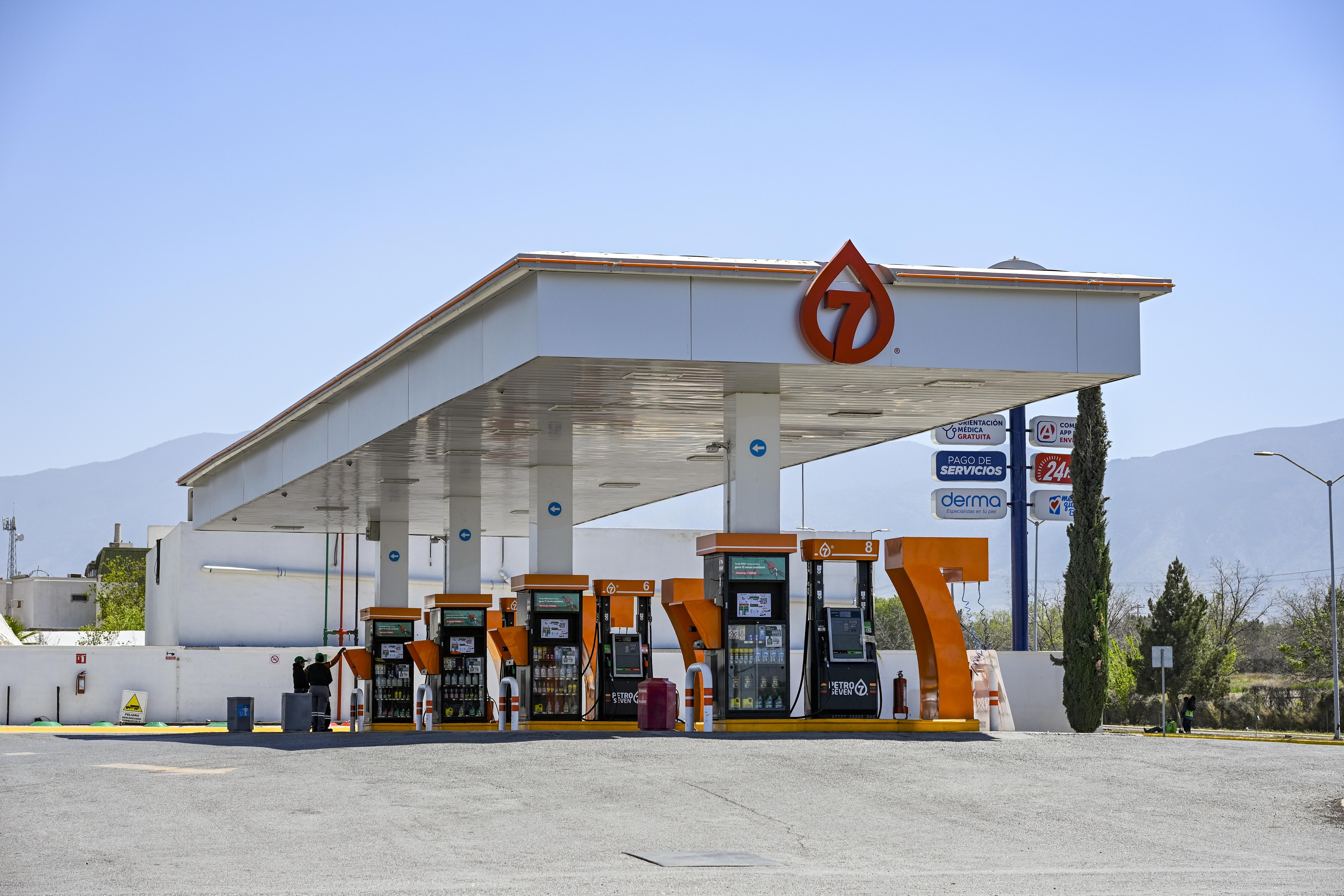 Reportan desabasto de gasolina Magna en Saltillo durante mayo
