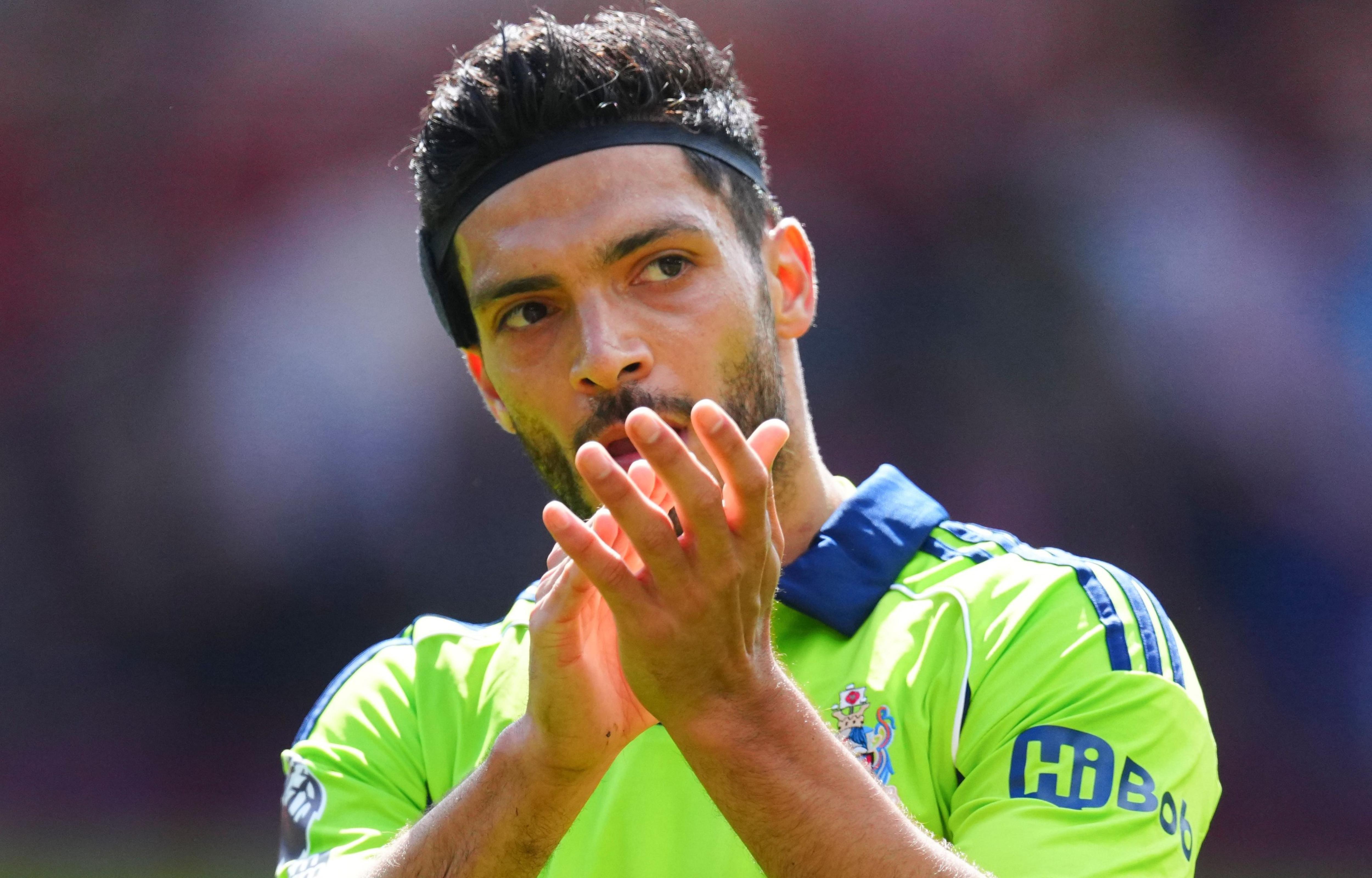 ¡Regresó el ‘Lobo’! Raúl Jiménez entra de cambio, pero no logra romper el cero en el Fulham vs Brentford