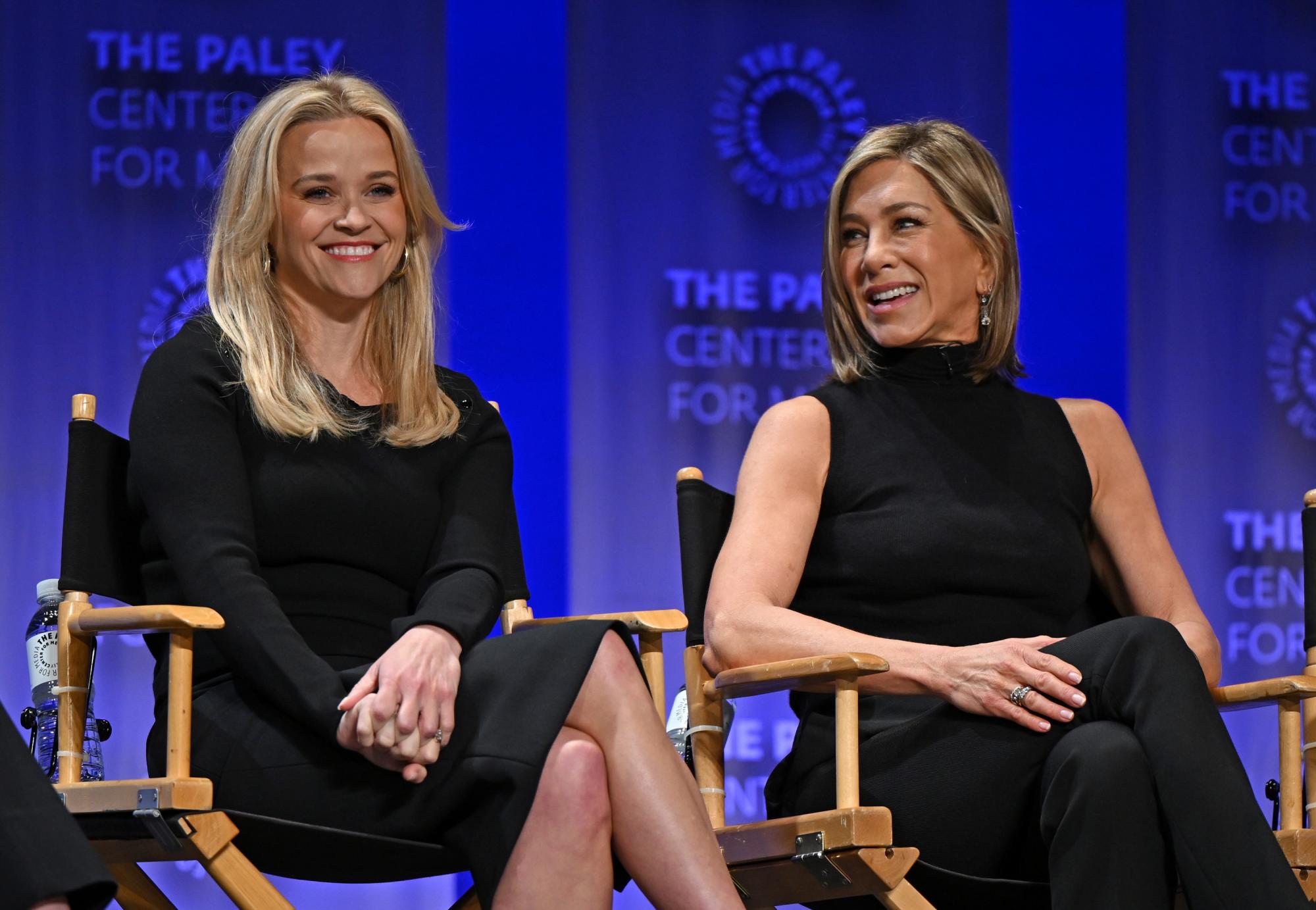 Jennifer Aniston y Reese Witherspoon revelan cómo ‘predijeron’ el futuro en ‘The Morning Show’ . Noticias en tiempo real