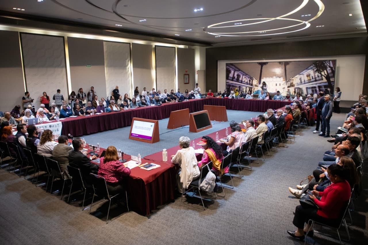 Expedientes de la Guerra Sucia vuelven a la mesa de Segob y CNDH