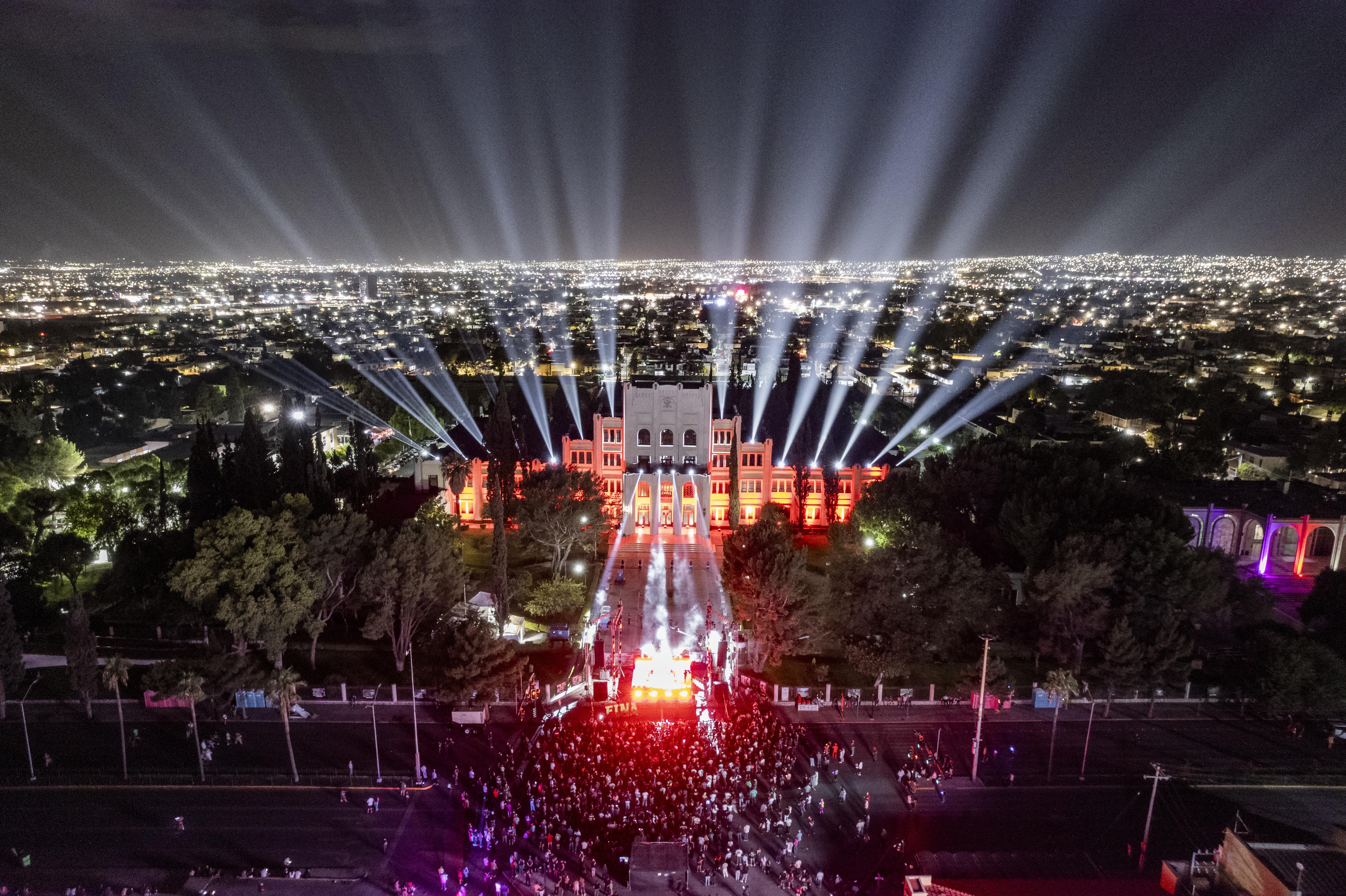 Disfrutan del Saltillo Electrónico; Charls B encabeza el festival del FINA 2026