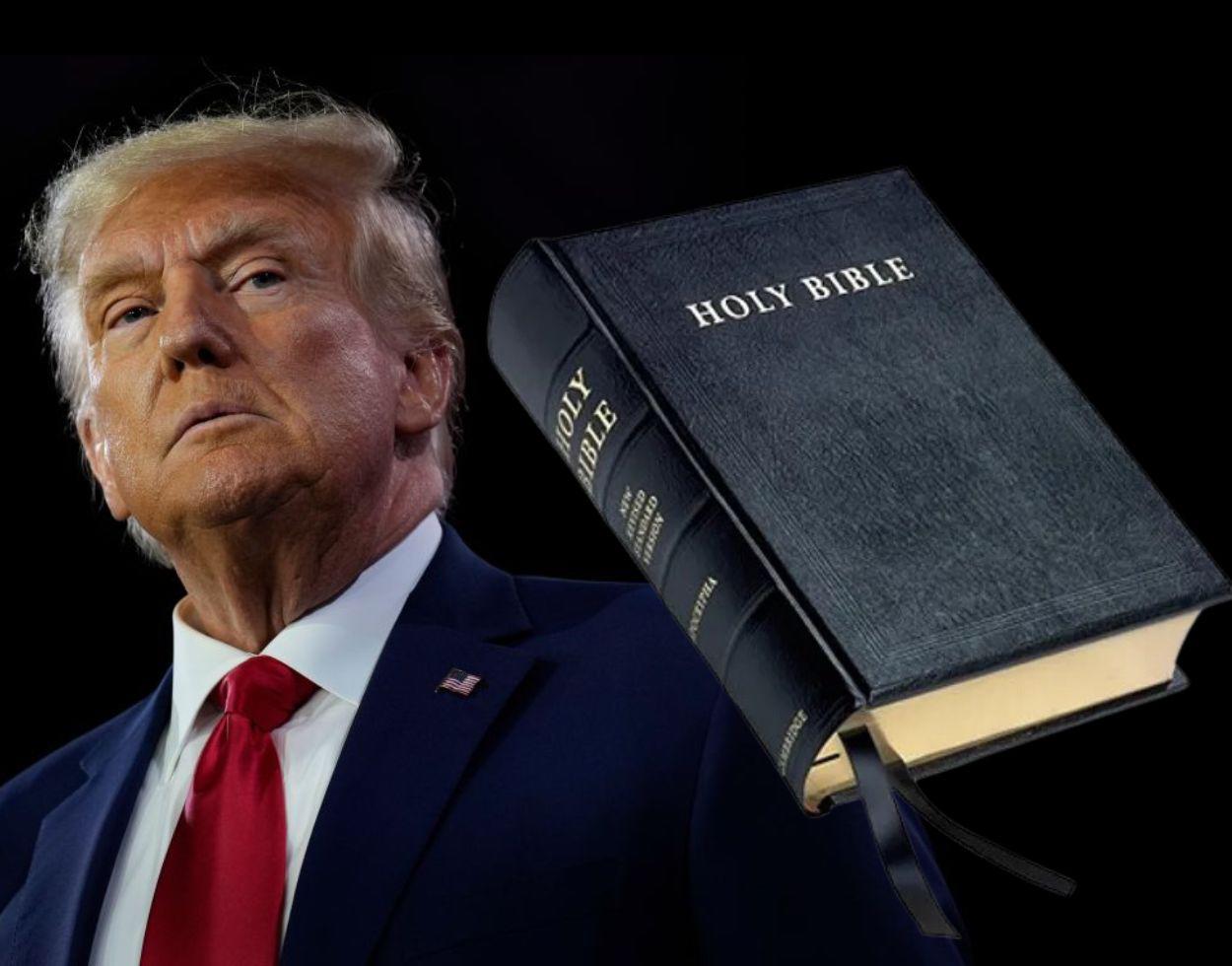 ¿Bendición o maldición? Por falta de dinero, Trump vende biblias tres veces más caras . Noticias en tiempo real