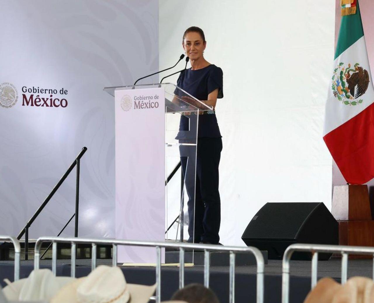 Garantiza Sheinbaum reconstrucción en Hidalgo tras lluvias y deslaves