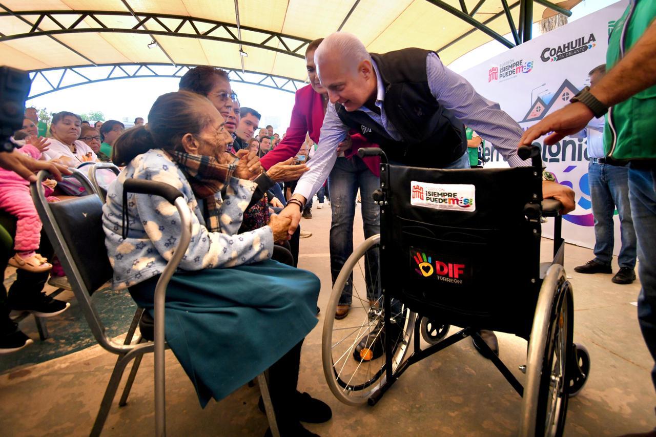  Brigadas simultáneas acercan servicios a cinco colonias de Torreón . Noticias en tiempo real