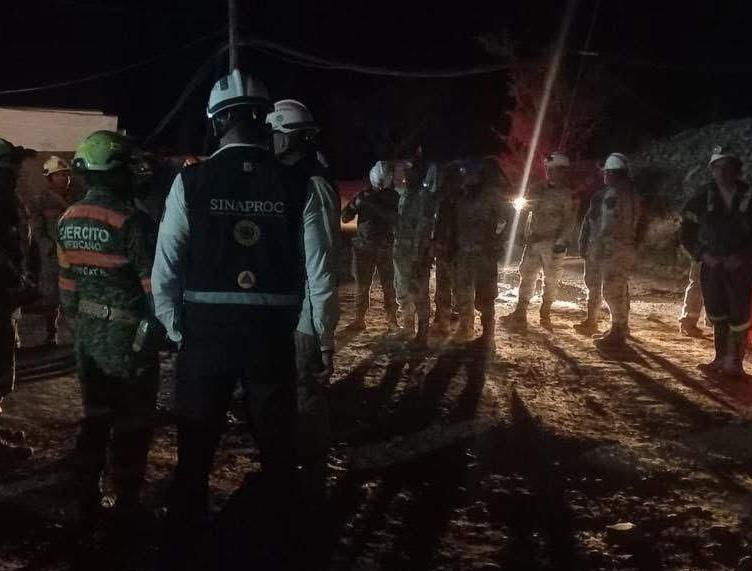 A cuatro días del accidente, suman rescatistas en mina de El Rosario