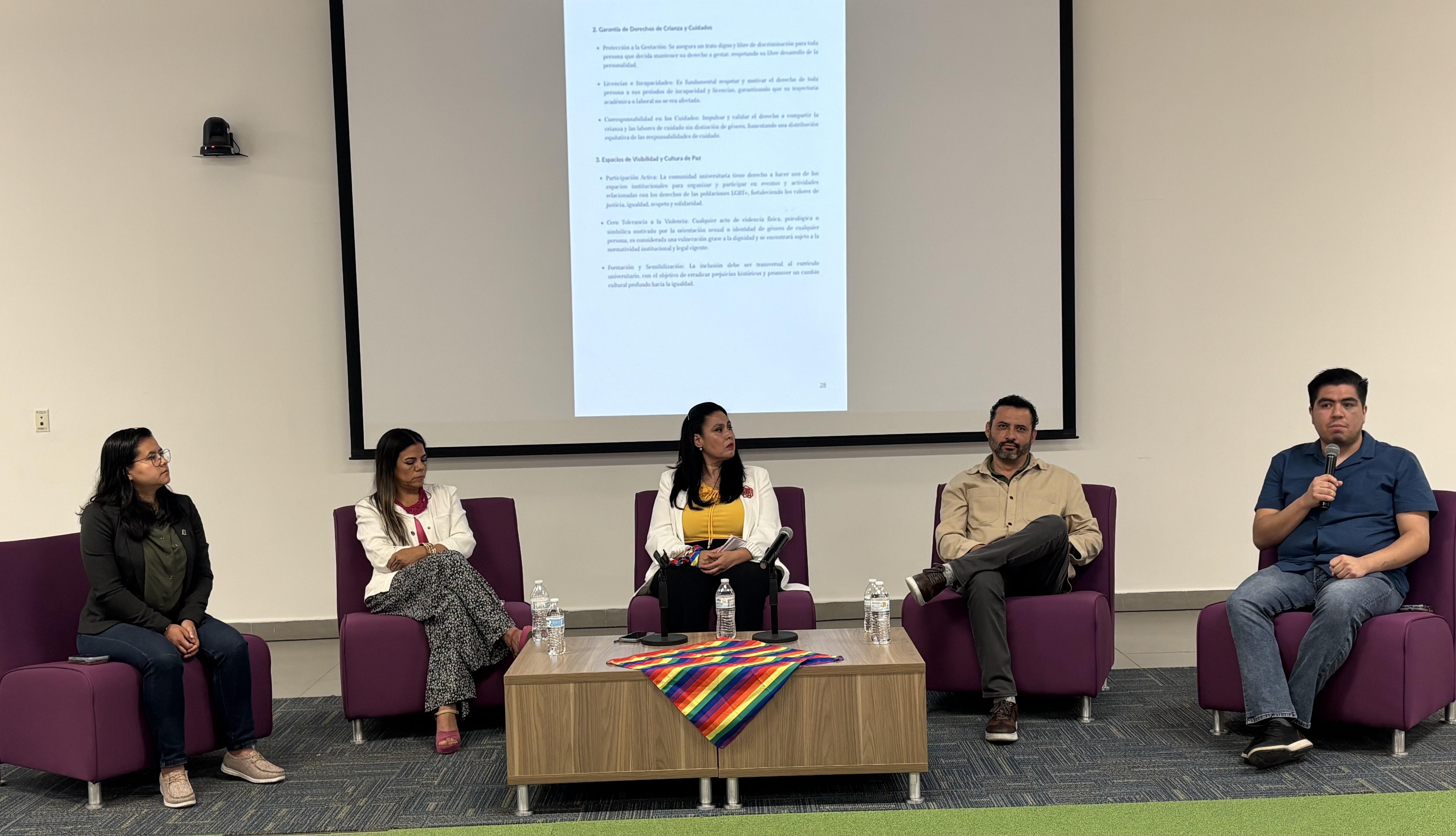 UAdeC actualiza guía para prevenir discriminación hacia población LGBT+