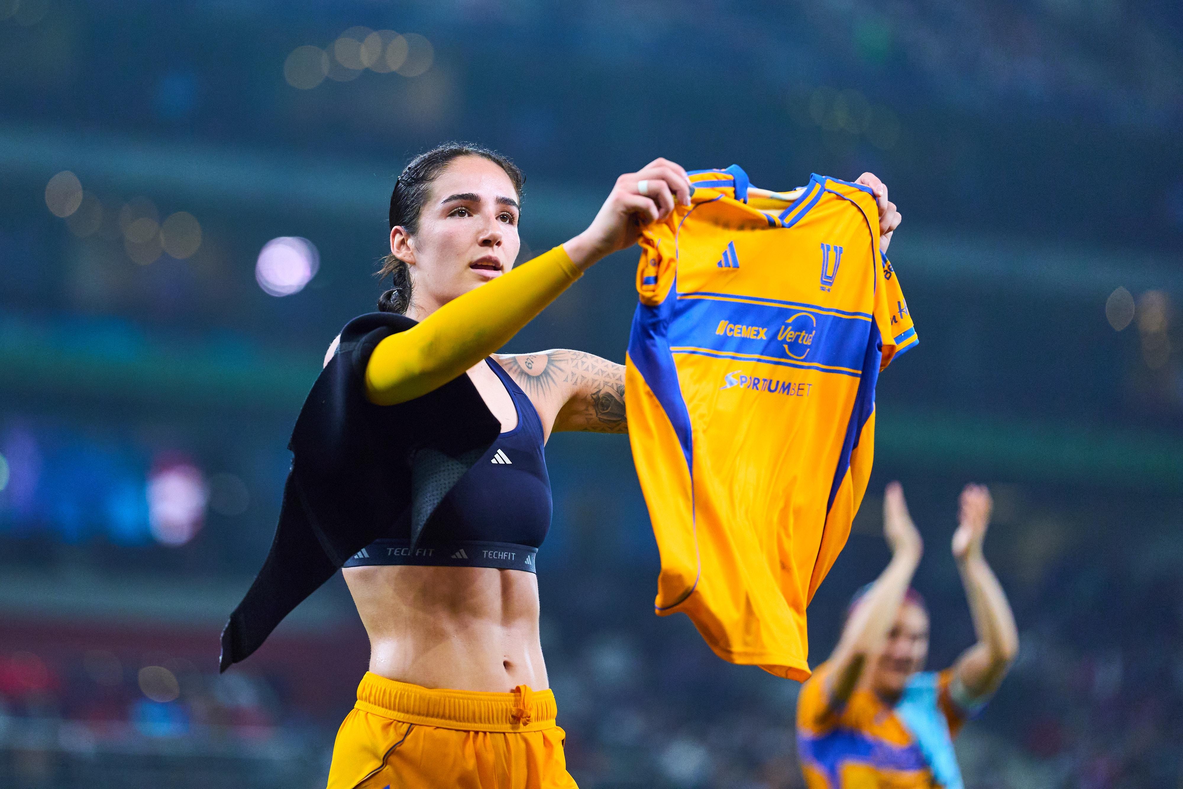 Histórico Clásico Regio Femenil: Tigres vence a Rayadas ante récord de asistencia en la Liga MX Femenil