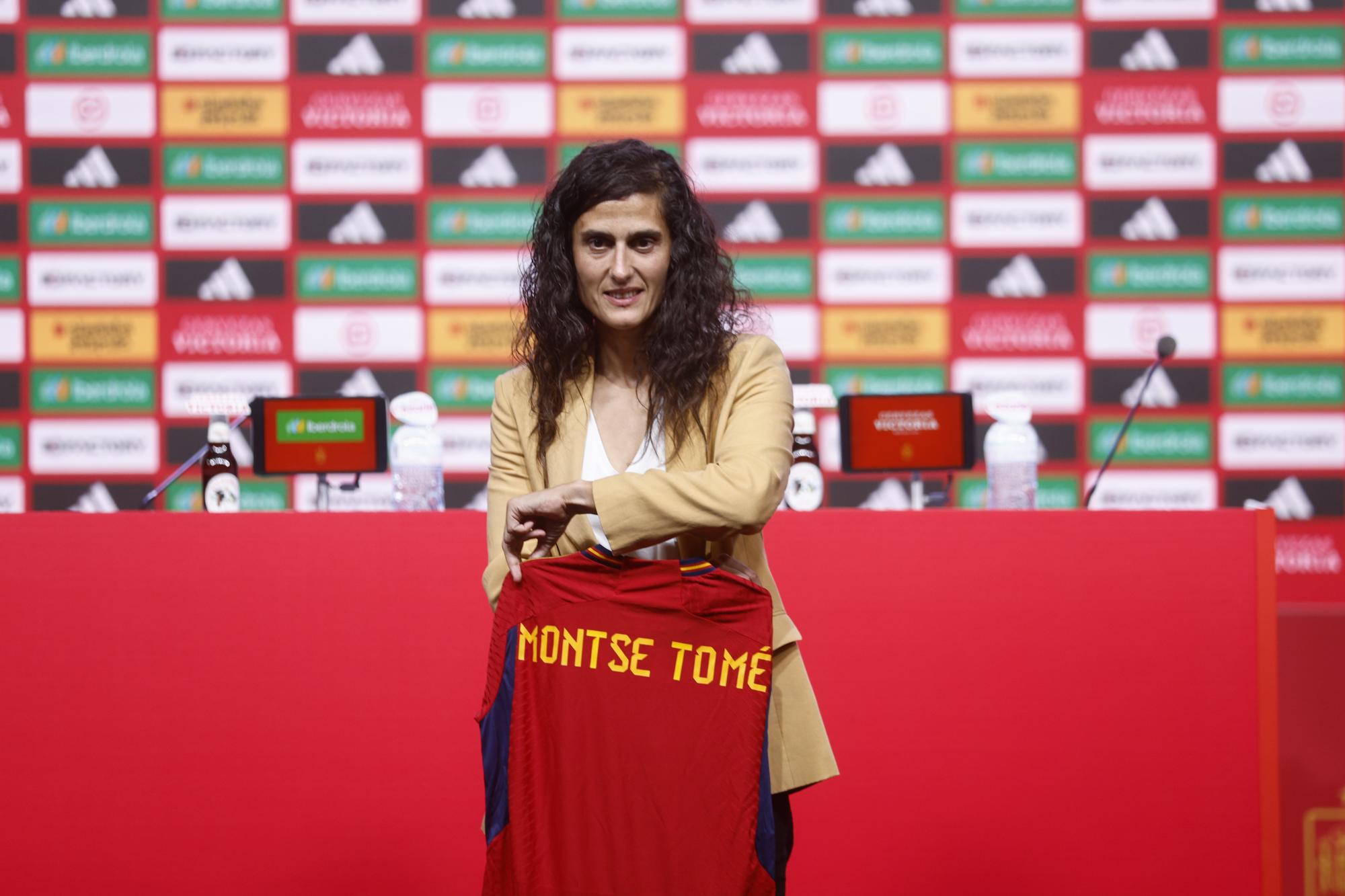 Sin Jennifer Hermoso, Montse Tomé, nueva DT de la Selección Española, anuncia su primera convocatoria. Noticias en tiempo real