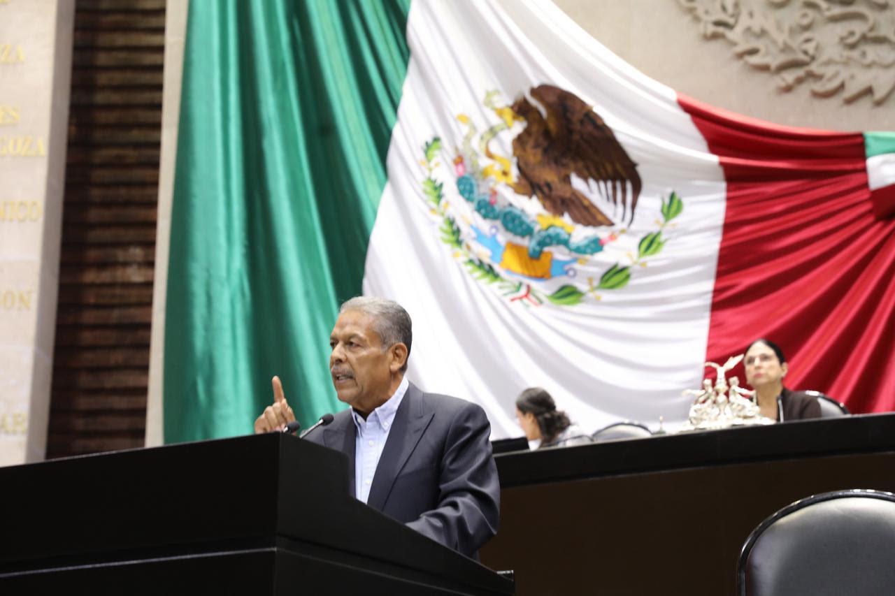 ‘La 4T miente, roba y triciona al pueblo’, dice Rubén Moreira, diputado federal por Coahuila. Noticias en tiempo real