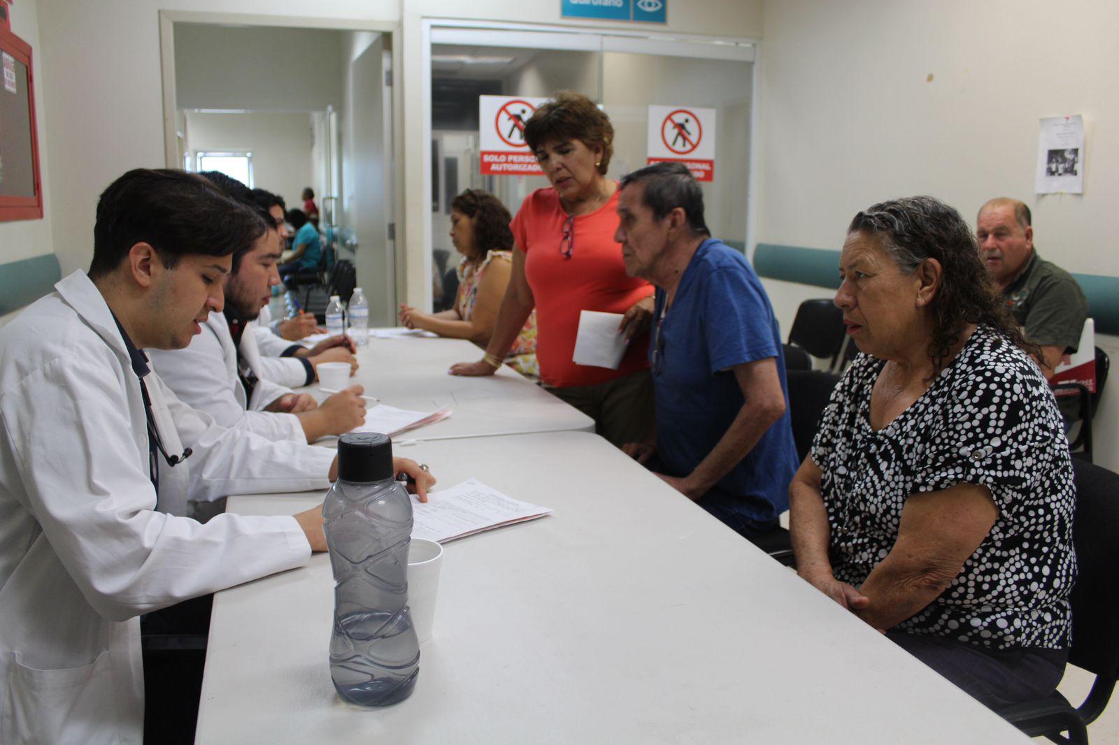 Mujeres, más propensas a padecer colitis, afirma Salud Pública de Saltillo. Noticias en tiempo real