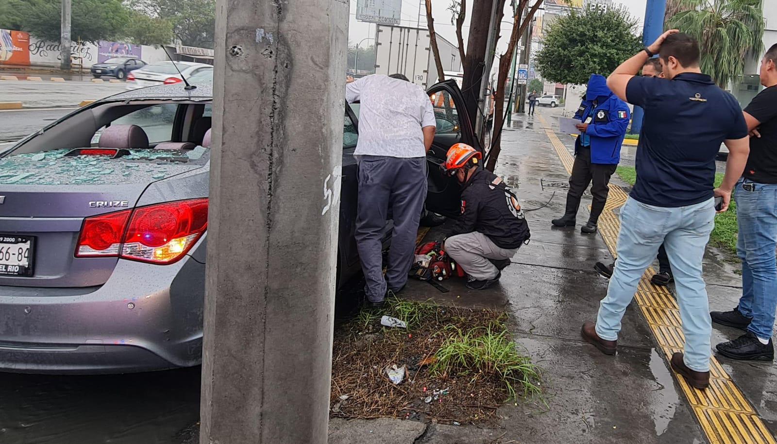 Precipitaciones y exceso de velocidad hacen que ‘le lluevan’ accidentes a Nuevo León. Noticias en tiempo real