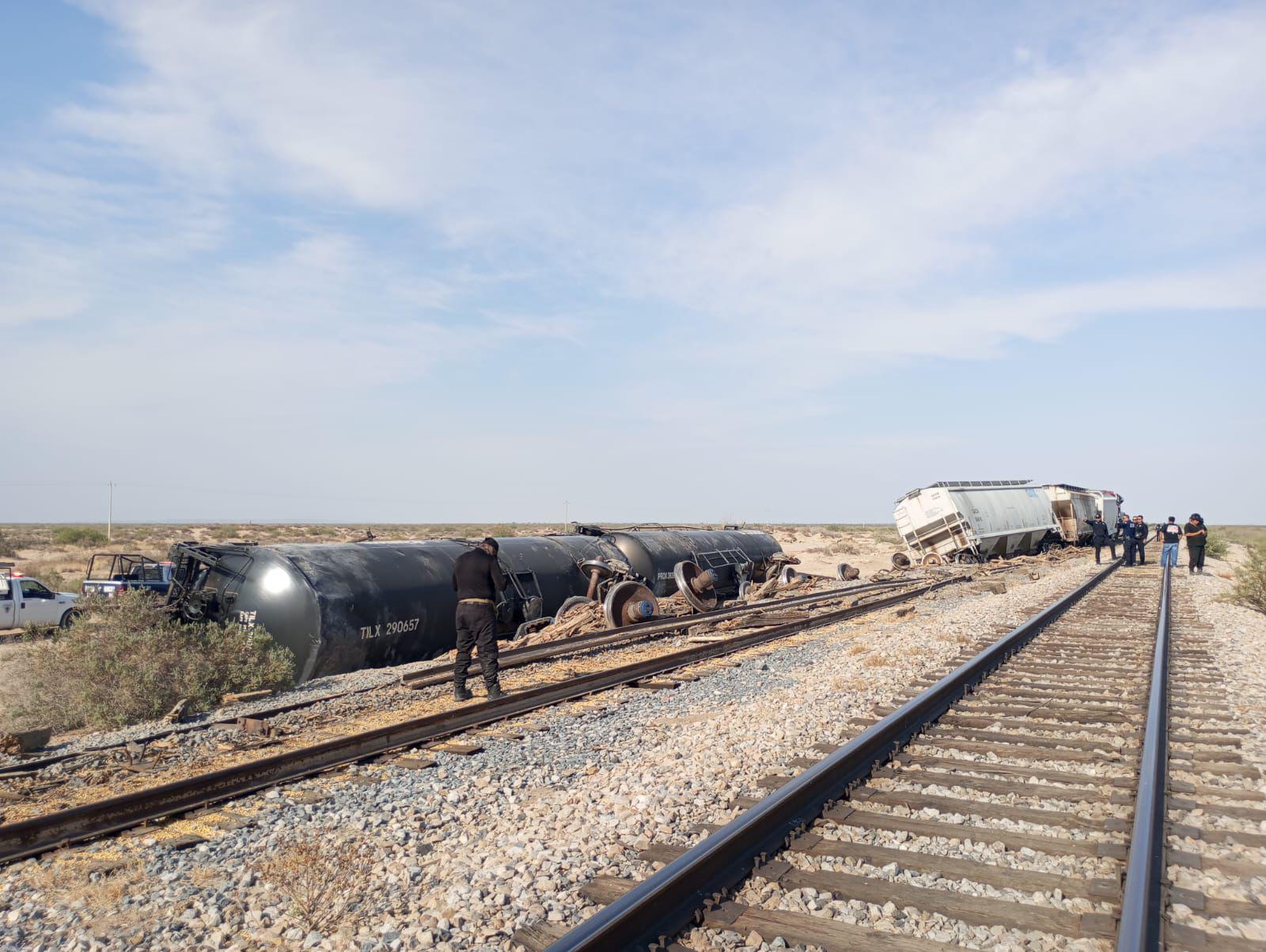 Tren se descarrila en zona rural de Parras; no hubo heridos. Noticias en tiempo real