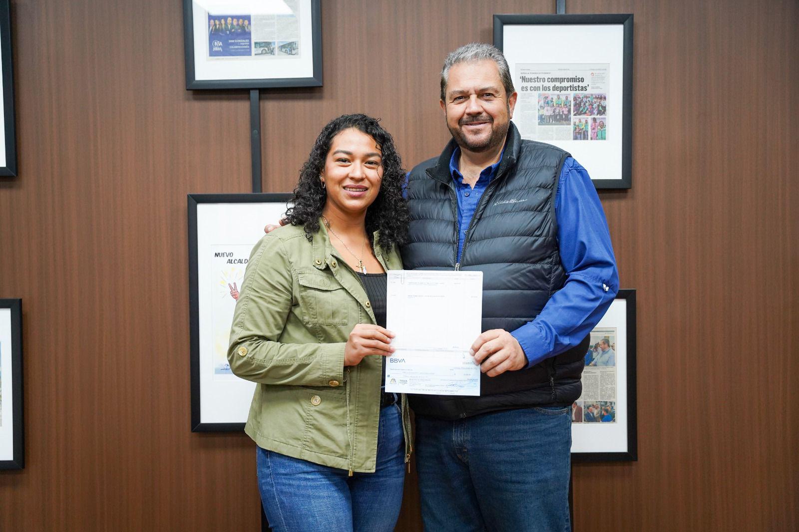 Apoya Gobierno de Ramos Arizpe a atleta rumbo al Mundial Oceanman 2025 en Dubái. Noticias en tiempo real