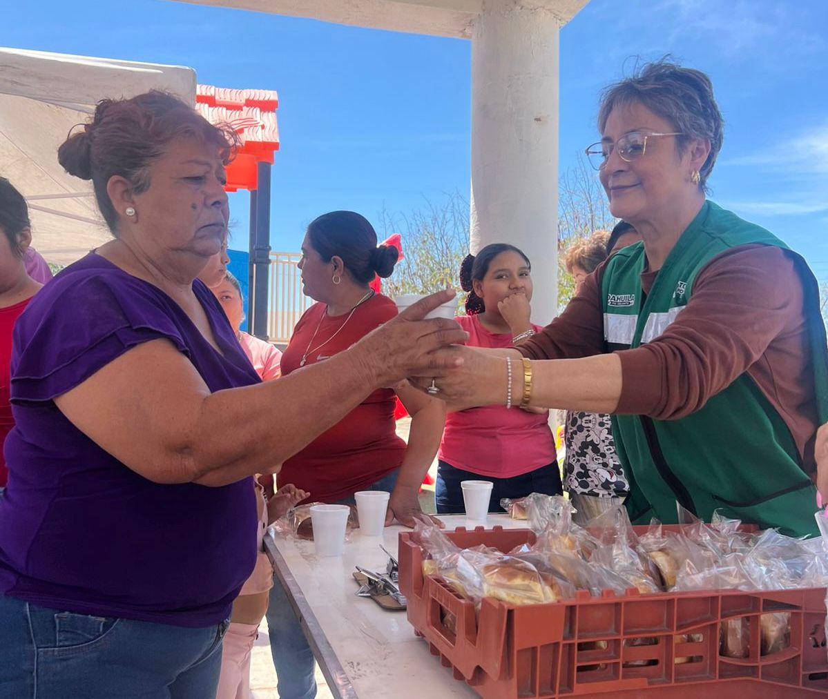 Refuerzan atención social y bienestar animal con brigadas del DIF en Ramos Arizpe
