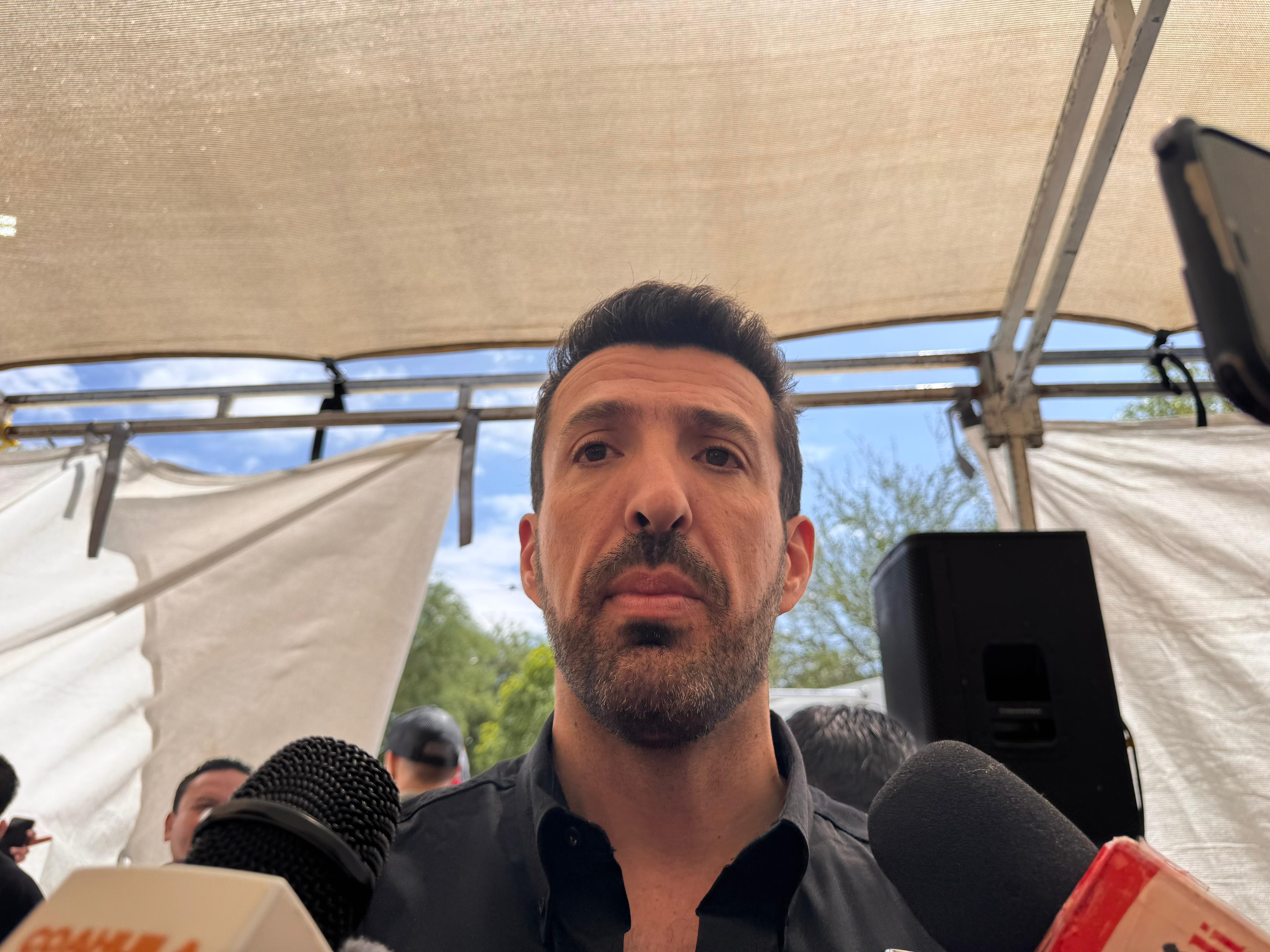 Servicios Públicos de Torreón: Basura y tierra en las calles elevan riesgo de inundación