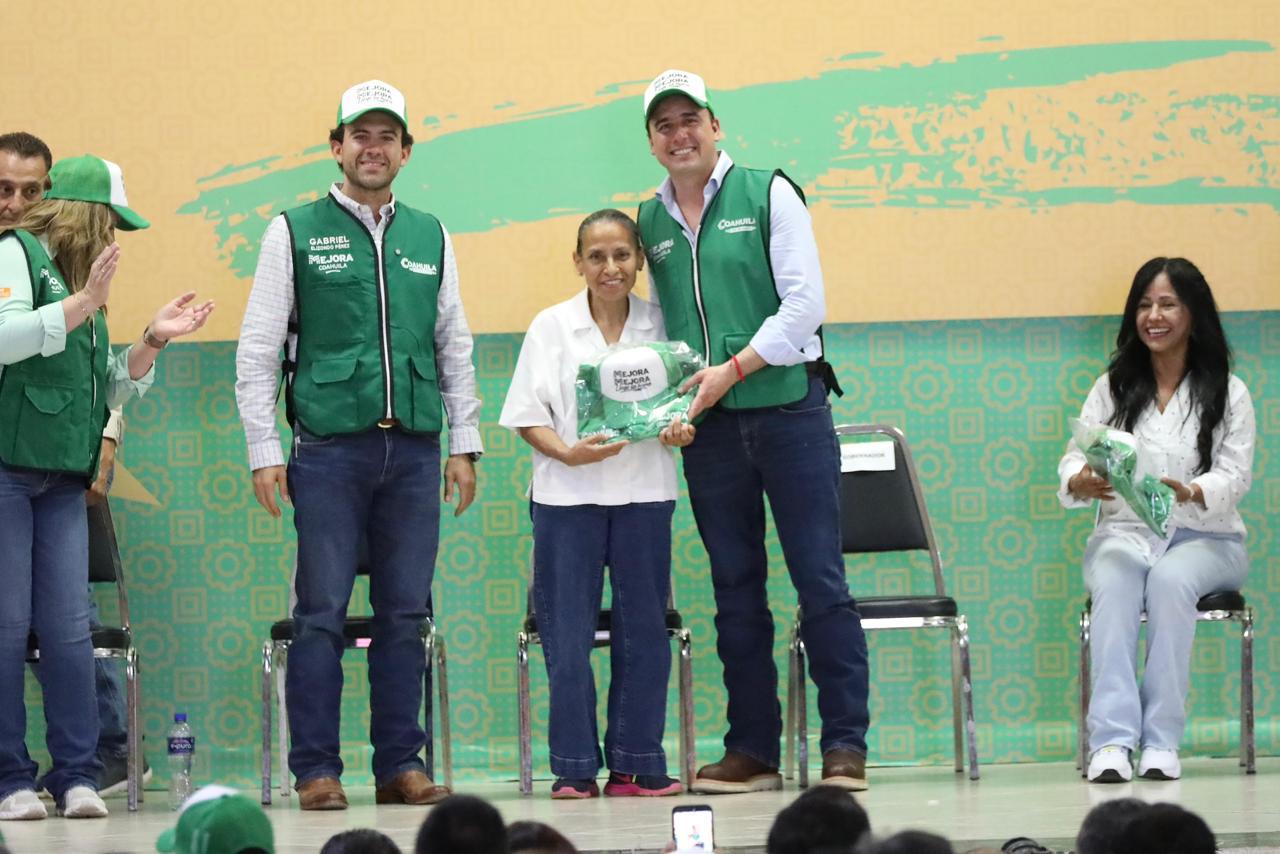 Arranca Manolo Jiménez programa estatal que dará ingreso a madres cuidadoras, en Piedras Negras
