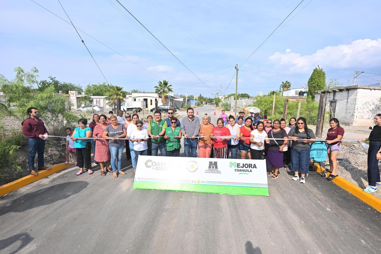 Transforman colonias de Monclova: Carlos Villarreal encabeza maratón de obras