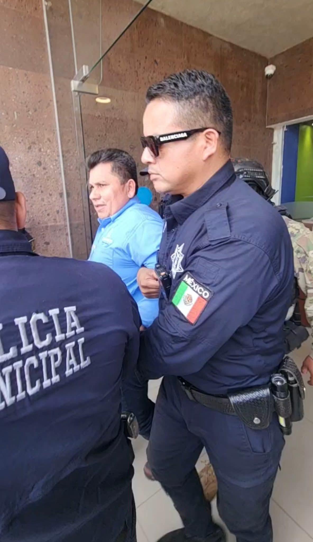 Atrincheramiento en SIMAS Piedras Negras concluye con el desalojo forzado de Lorenzo Menera