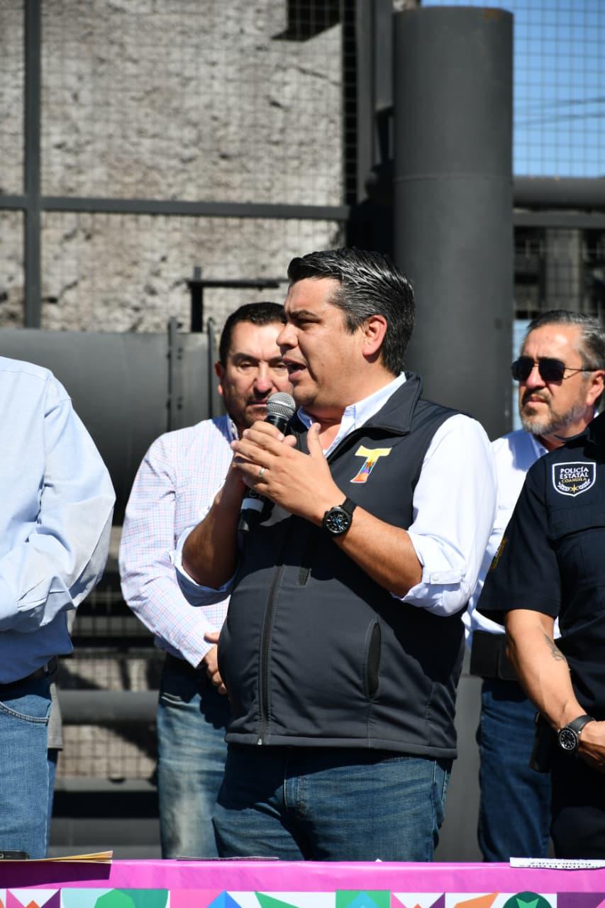 Ramos Arizpe se une en solidaridad con Alejandro González tras pérdida de su hijo