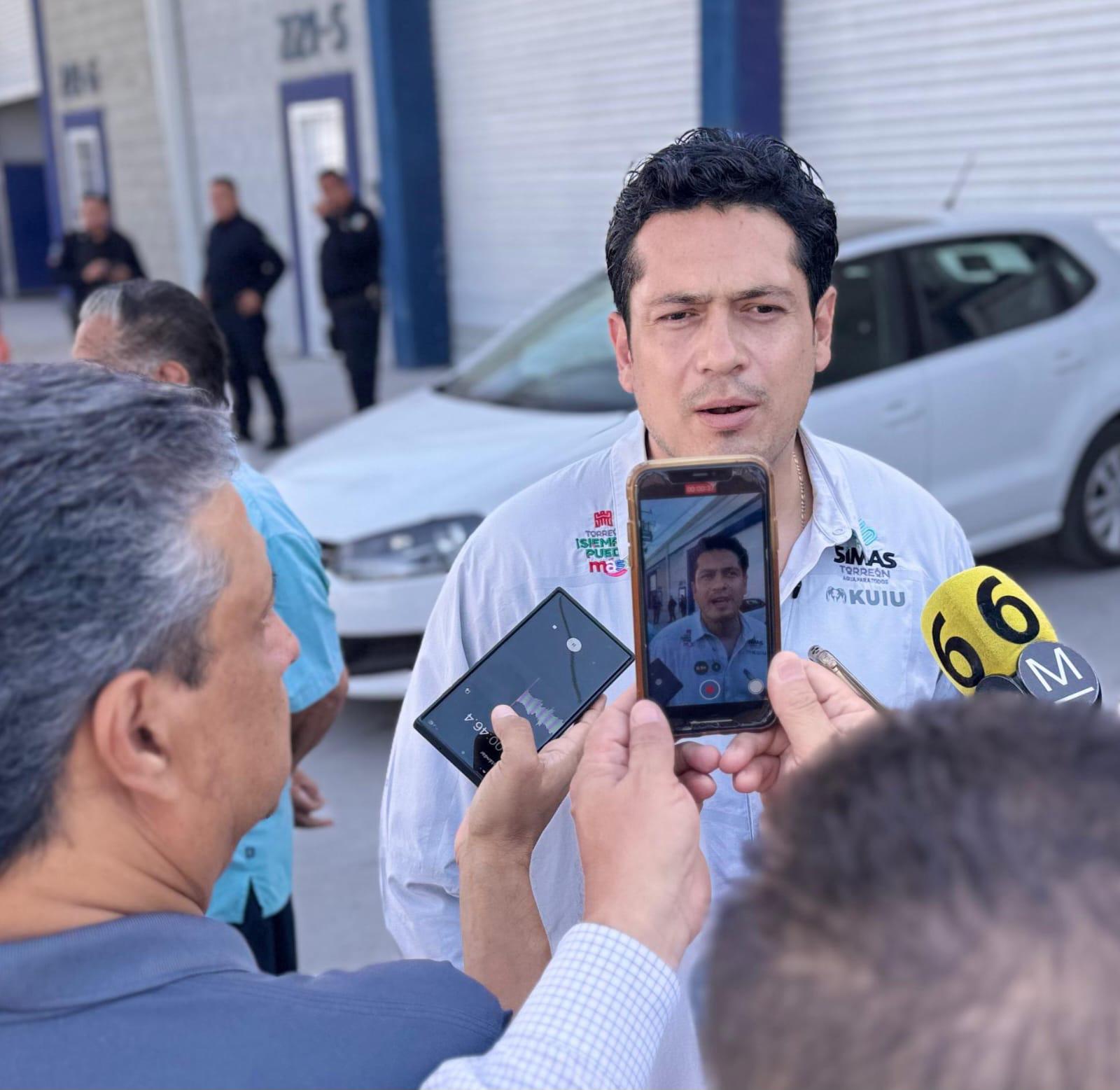 Simas Torreón descarta desabasto; admite baja presión por pozos viejos y alista acciones